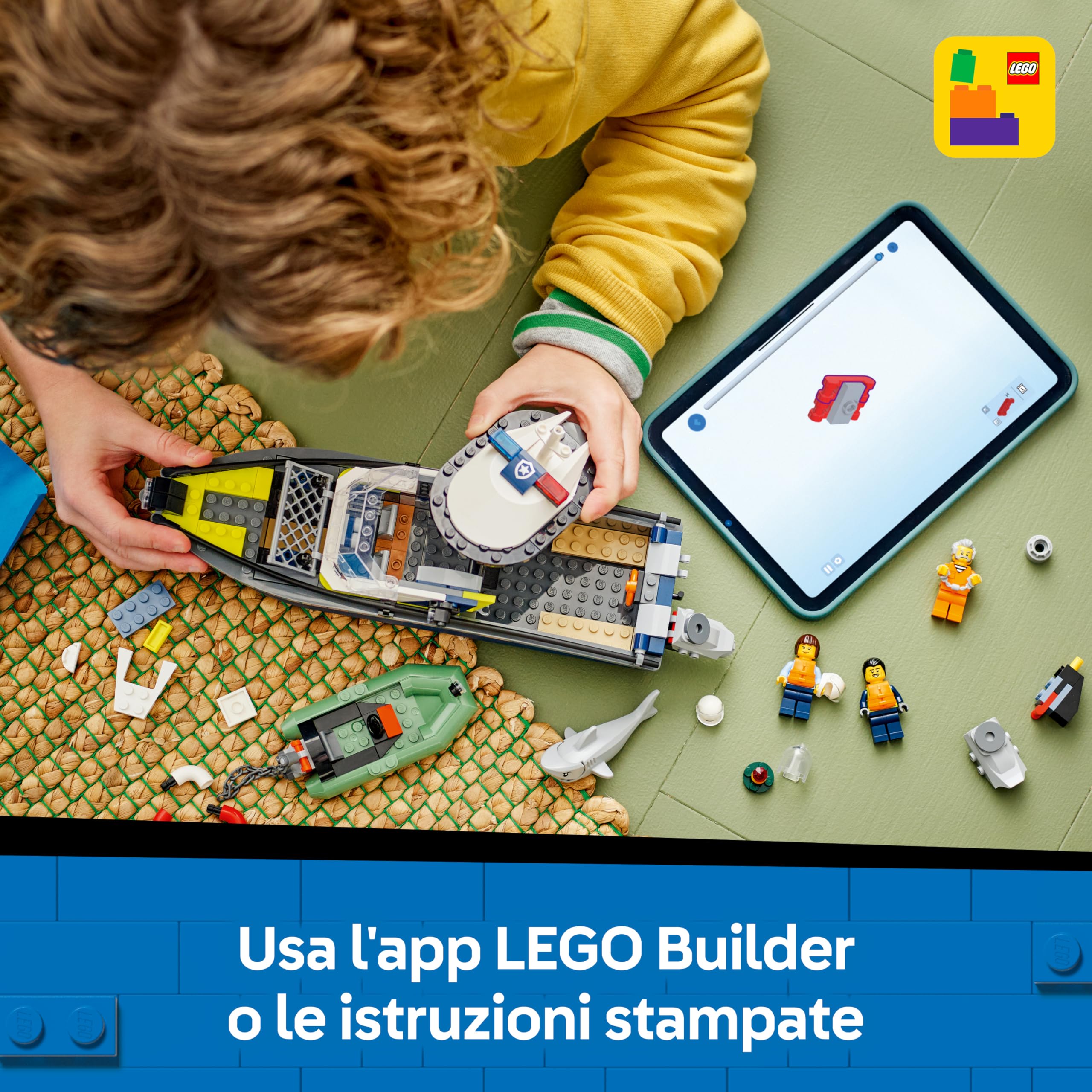 LEGO City Inseguimento del Motoscafo della Polizia – Include 2 Barche Giocattolo, 3 Minifigure e una Figura di Squalo – Regalo per Bambini e Bambine da 6 Anni in su – 60456