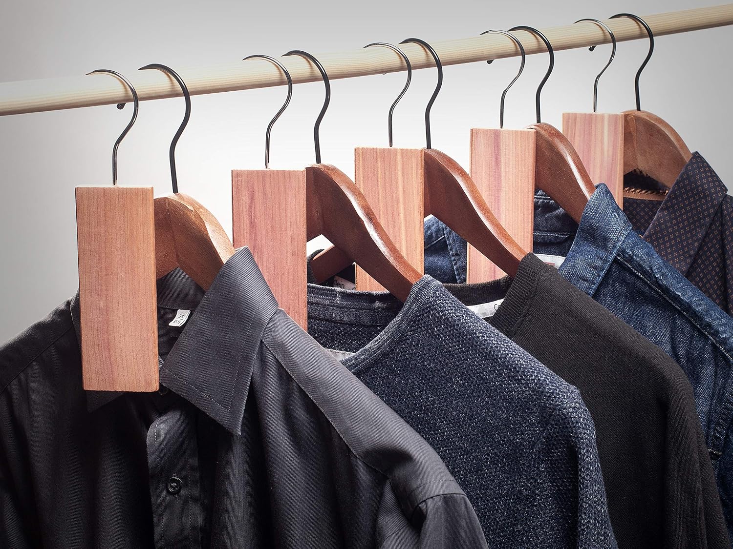 Hanseholz, 7 x natural organic moth protection for the wardrobe, durable and chemical moth repellent against clothes moths - Image 3