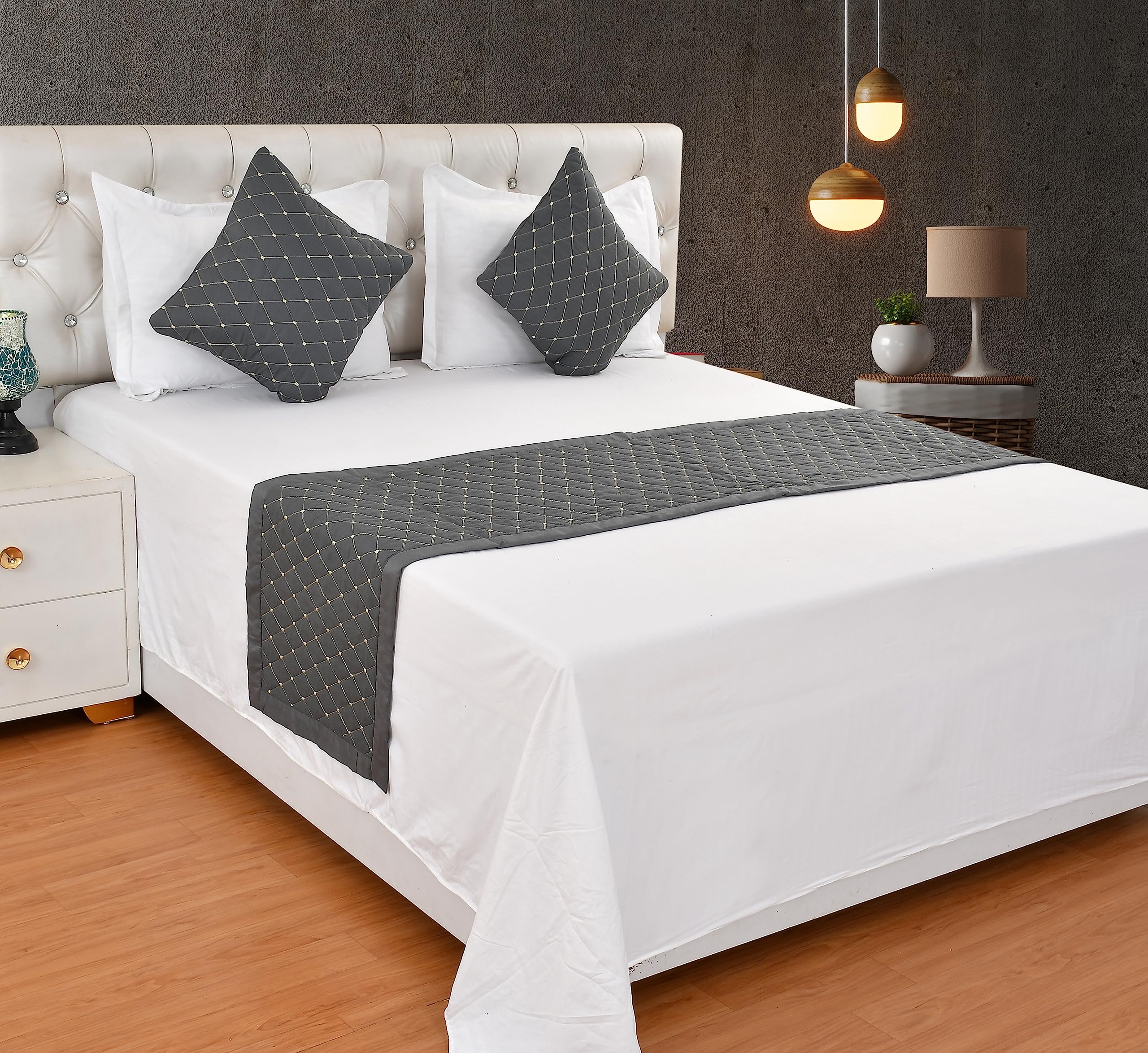 Bansal Yarn Quilted Double Bed Runner, 20 x 100 Inch with Matching 2 Cushion Covers, 16 x 16 Inches Perfect for Bedroom, Hotel or Guest Rooms Bedding (Grey)