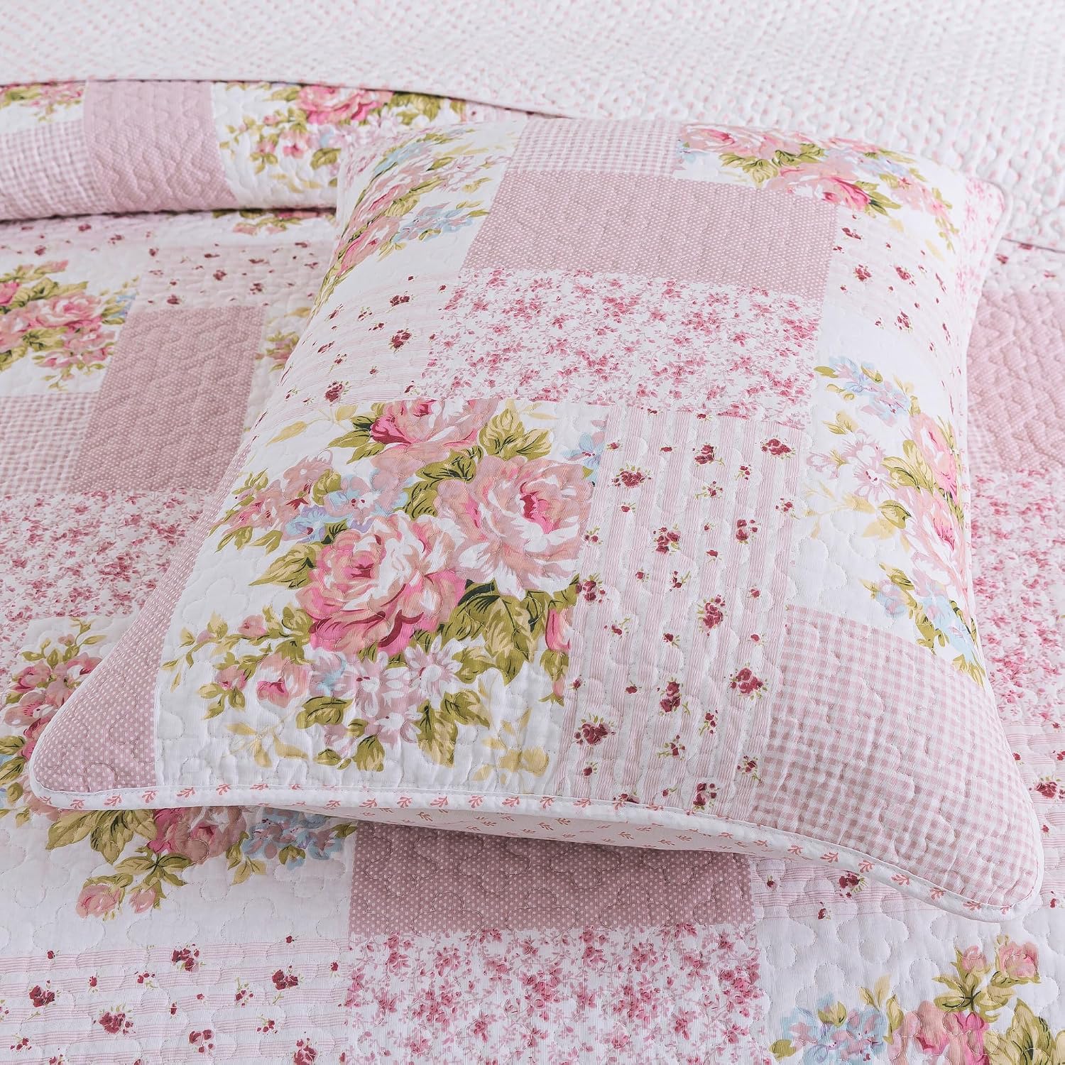 Soul & Lane - Pink Floral Patchwork Cotton Quilt Set, Queen with 2 Shams image 5