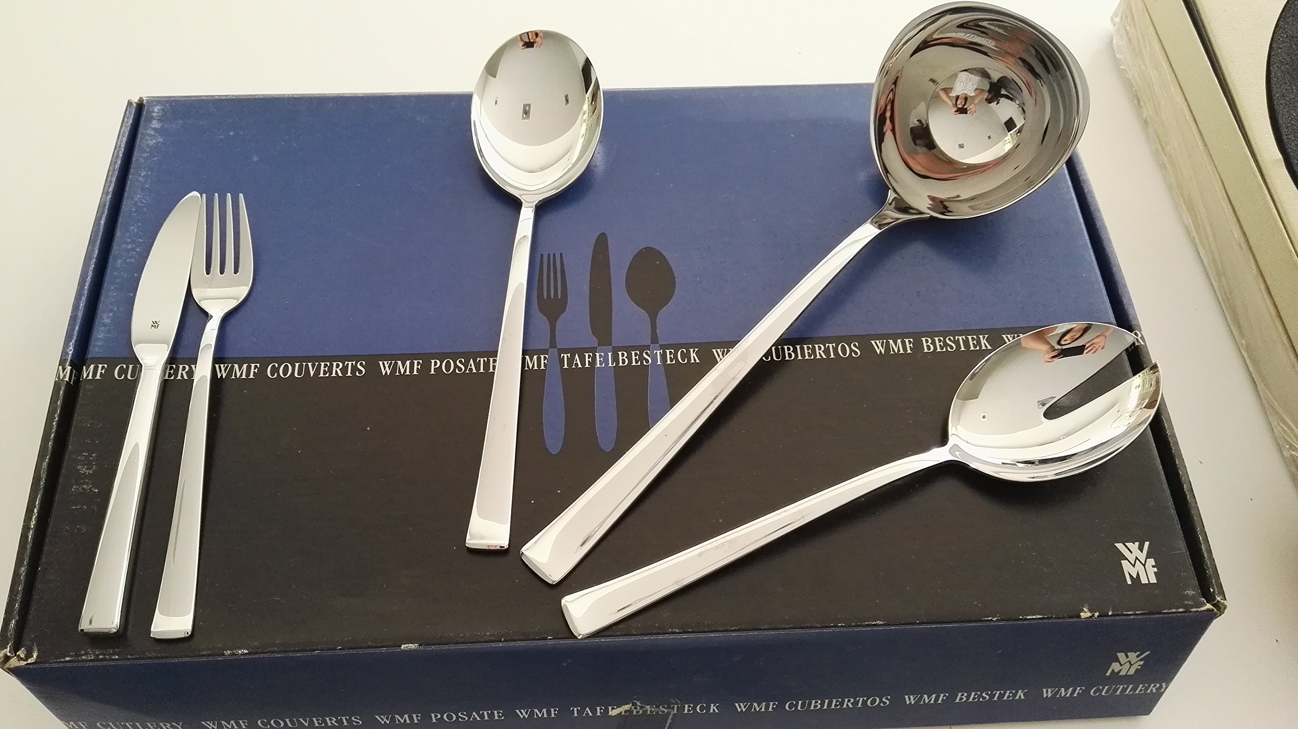 WMF Mignon ménagère fruits 27 pièces avec louche et couteaux de table