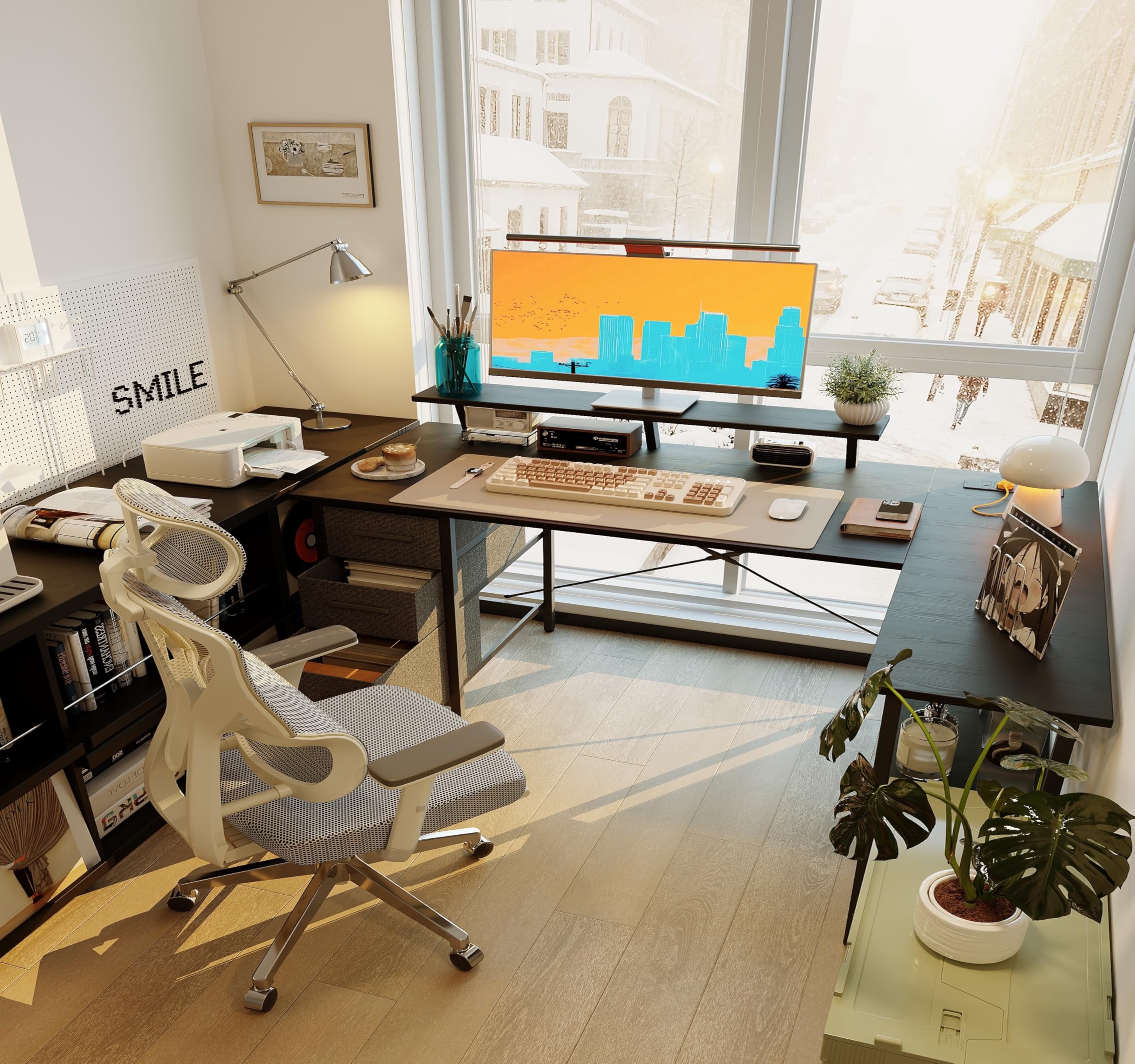 Schreibtisch L Form mit 3 Stoff Schubladen, 140 * 80cm Reversibler Eckschreibtisch mit Monitorständer, Steckdose und USB-Ladeanschluss für Homeoffice, Schwarz