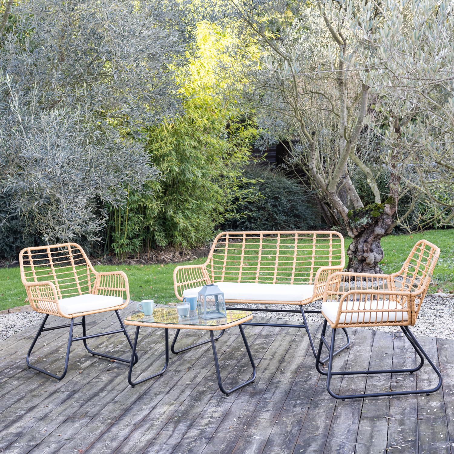 TIGA meble ogrodowe z plecionej żywicy, 4 siedzenia – szare poduszki – 1 sofa, 2 fotele, 1 stolik kawowy