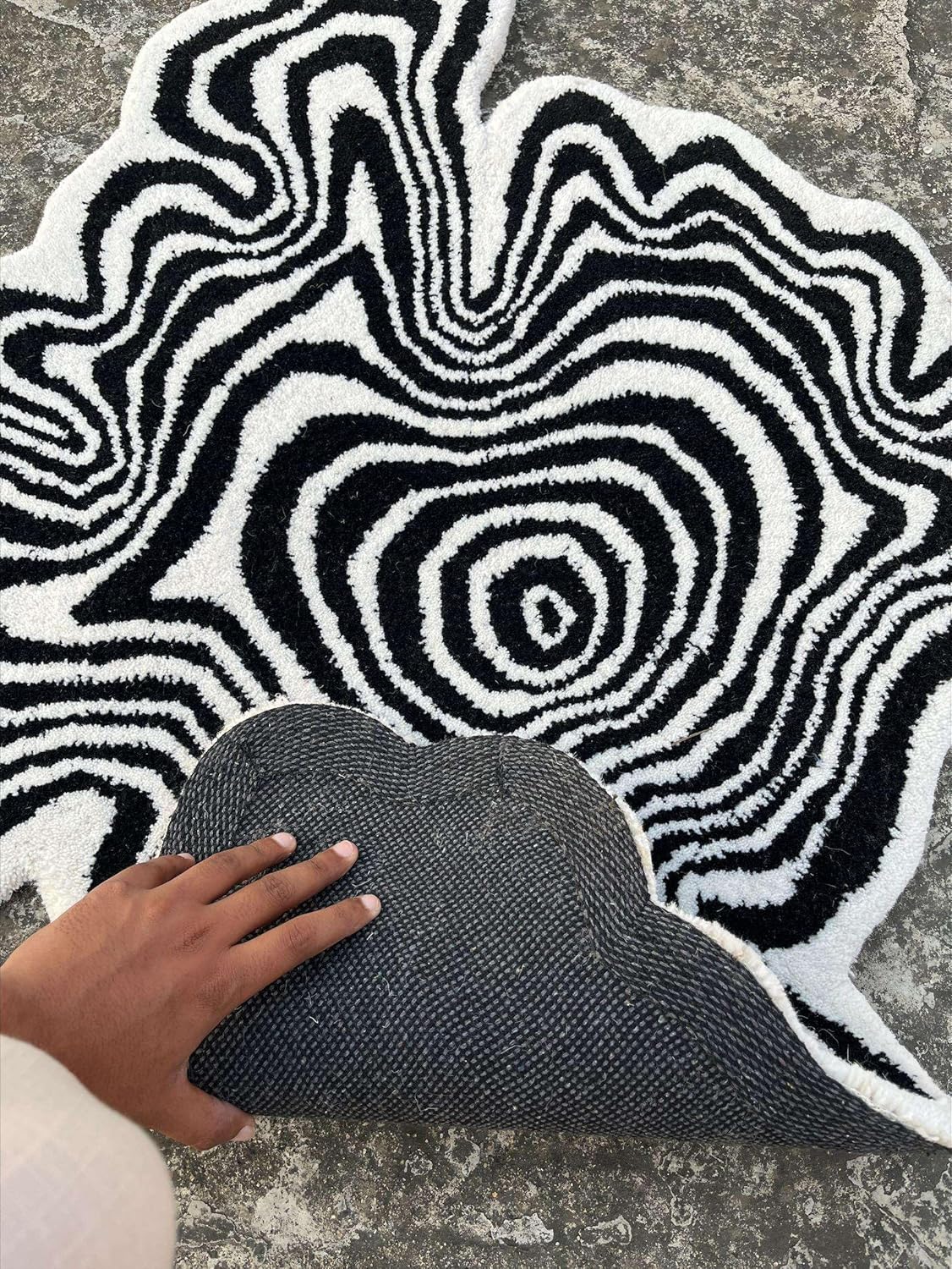 Hand Tufted Rug 4x4 Area Rug of 100% New Zealand Wool Modern Irregular Carpet Rugs for Living Room Bedroom Hall Entryways & Perfect for Home Decor (Black and White, 4x4 ft)