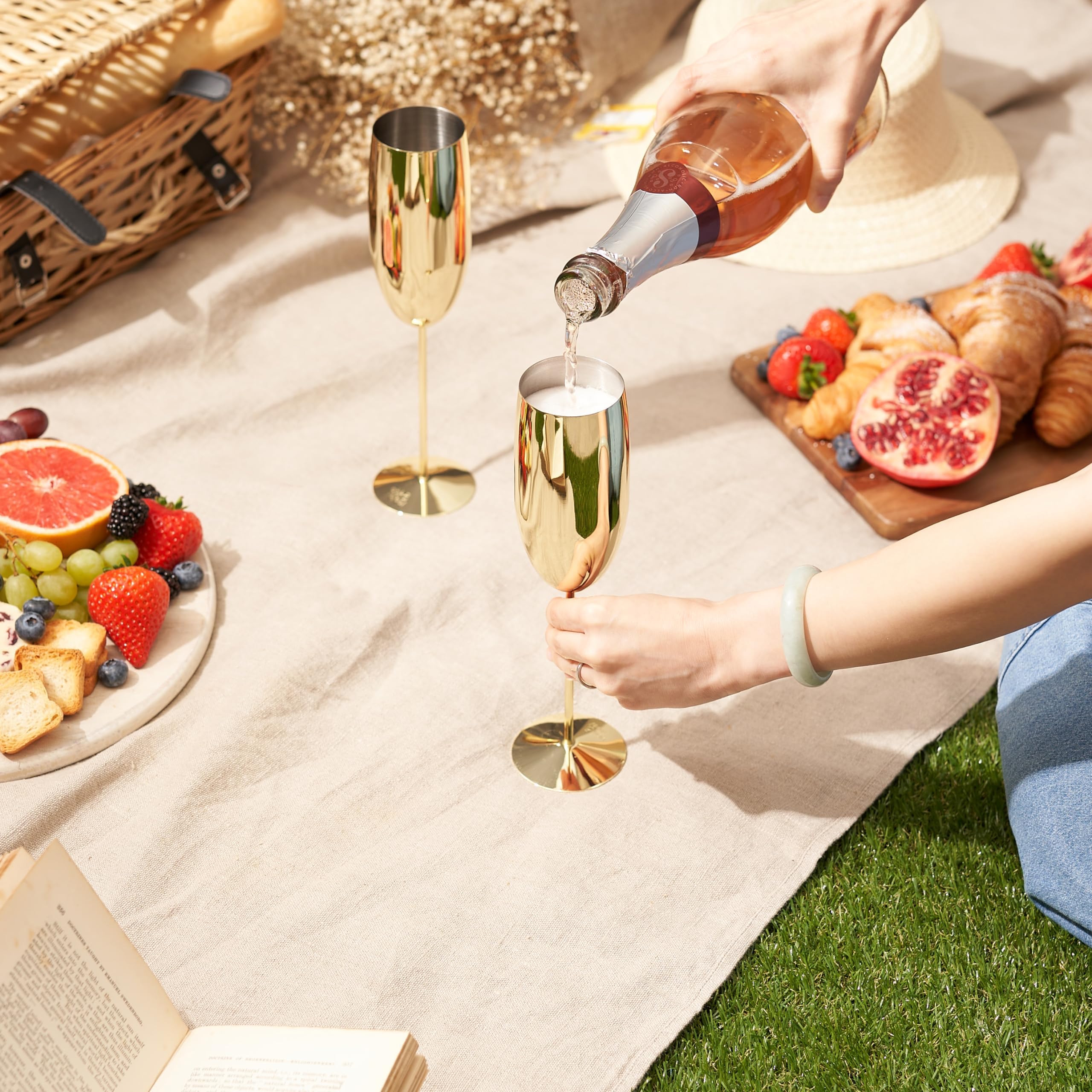 Oak & Steel - 6 Champagnergläser, 280ml - Prosecco-Gläser aus Edelstahl mit Geschenkbox (Gold)