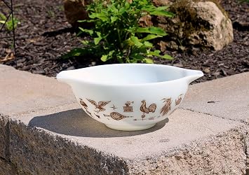 Pyrex 443 Cinderella Bowl - Thumbnail 3