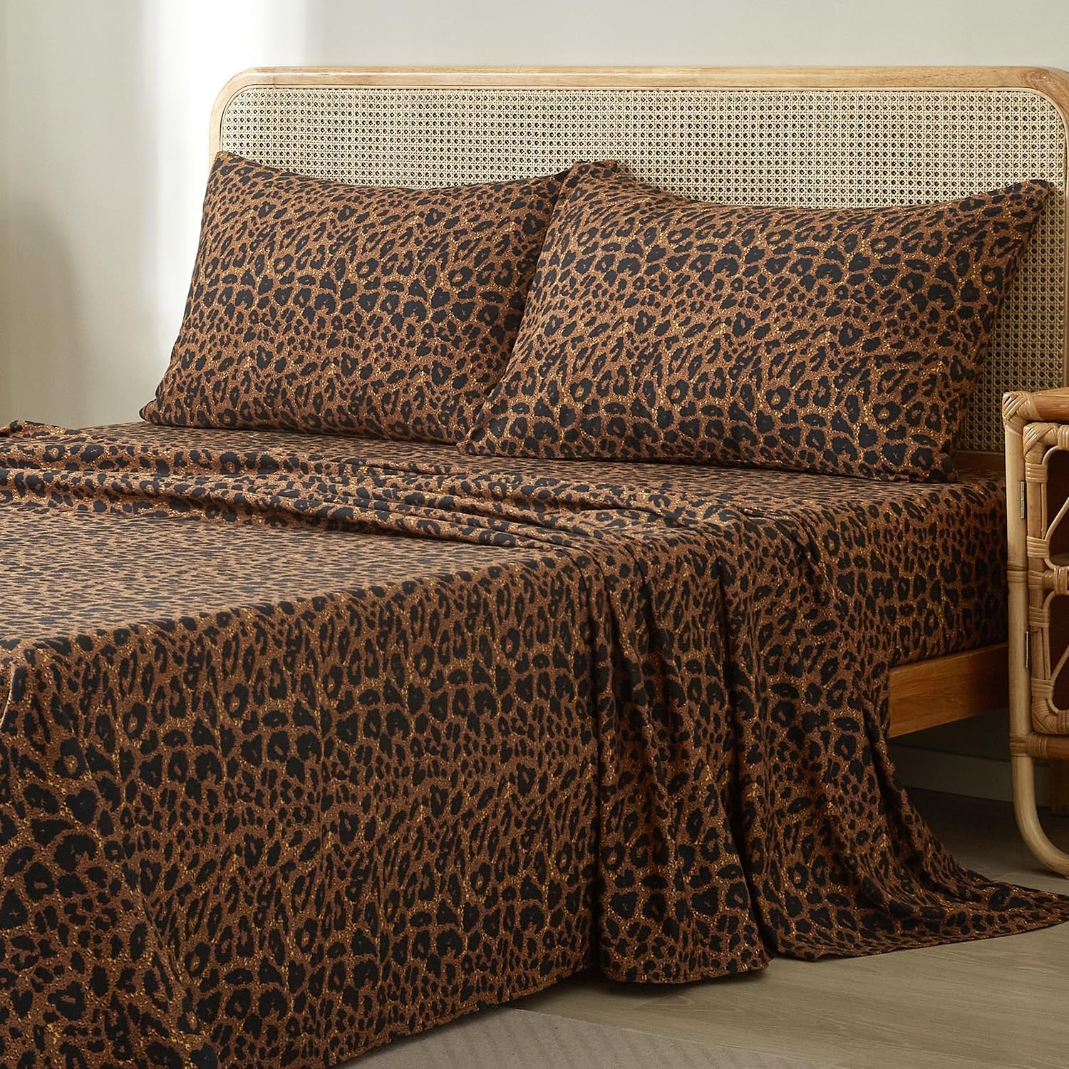mixinni Leopard Print Sheet Set King Size - 4 Piece Bedding Sheets, Soft & Durable Bed Sheets with 1 Fitted Sheet, 1 Flat Sheet & 2 Pillowcases, Brown/Black Animal Print Sheets for Bedroom Decor