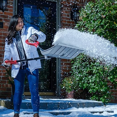 Miniatura 5 de Radius Garden 90111 - Pala de nieve ligera de polietileno de 18 pulgadas con agarre frontal para ahorrar espalda, gris sólido