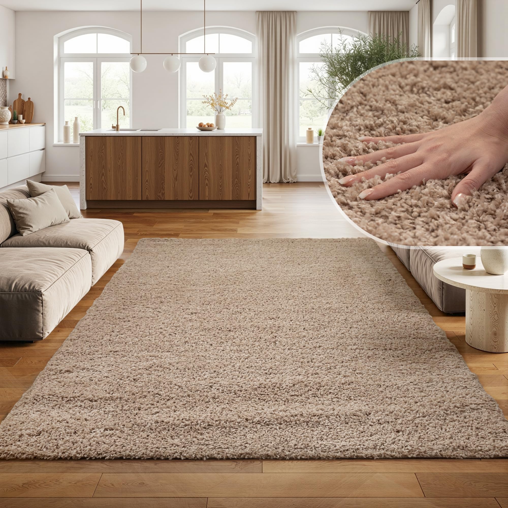 Tapis shaggy beige idéal pour salon crée chaleur et confort