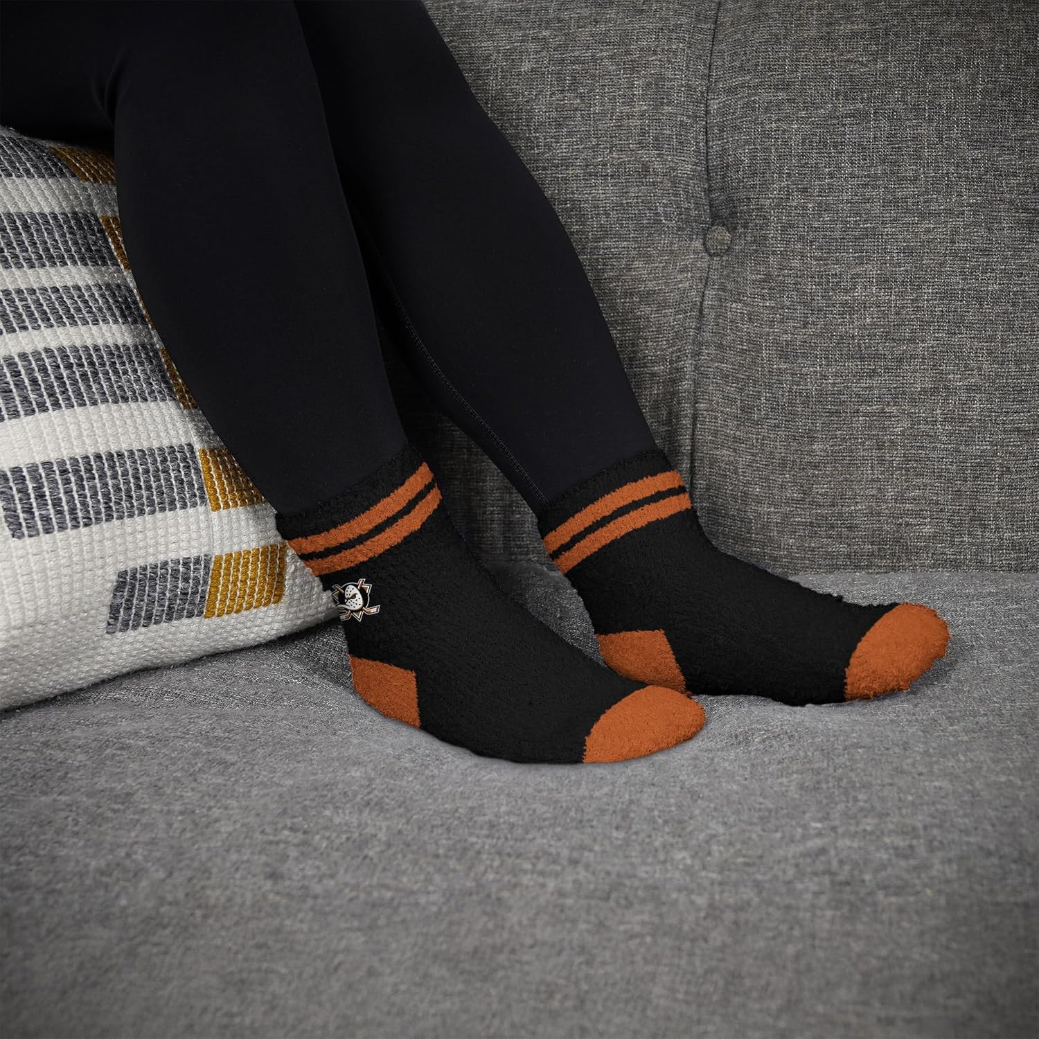 For Bare Feet Cozy Two Stripe NHL OSFM - Image 3