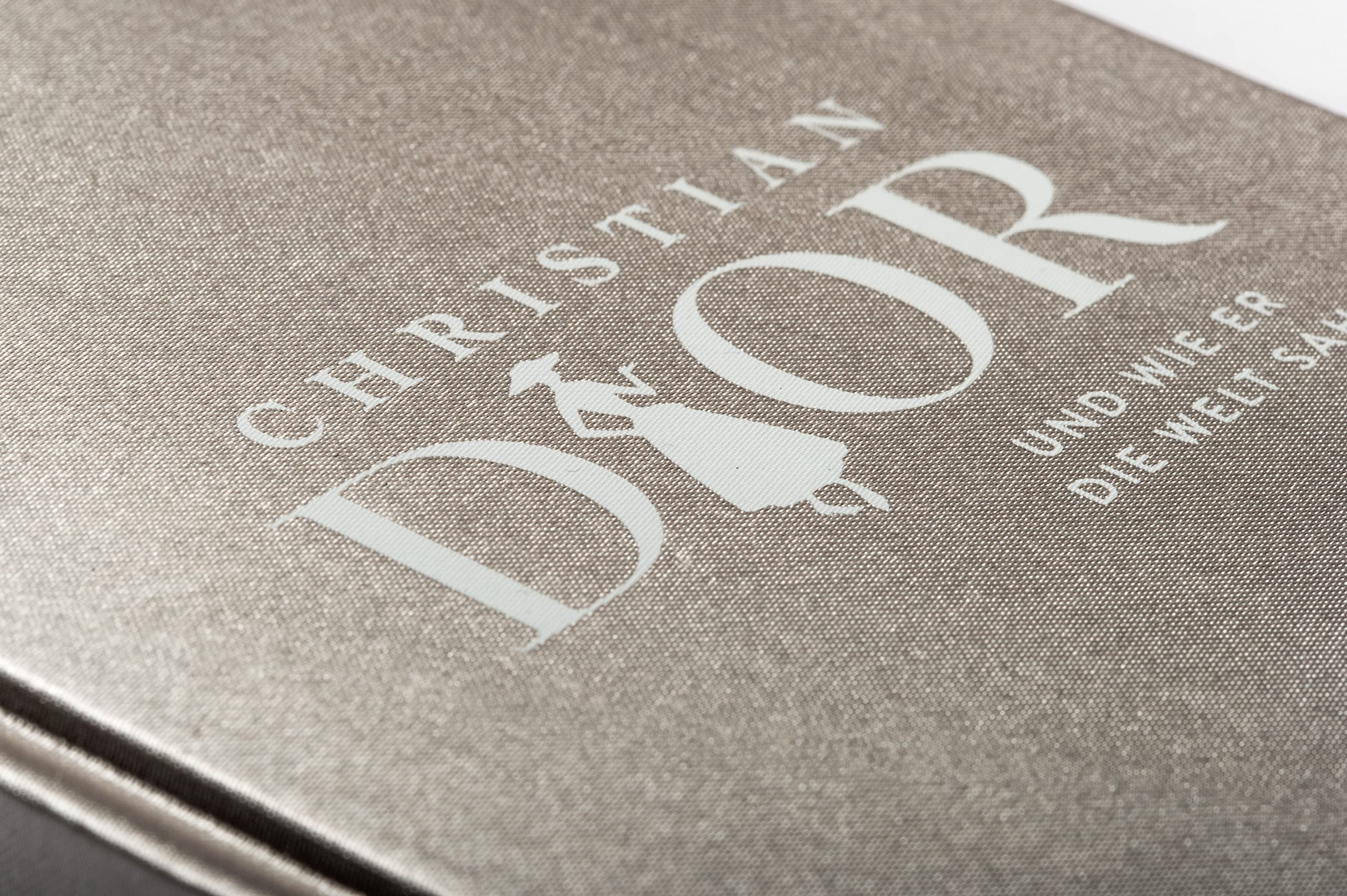 Christian Dior und wie er die Welt sah: Christian Dior in unvergesslichen Zitaten (Große Gedanken legendärer Künstler und Designer, Band 3)