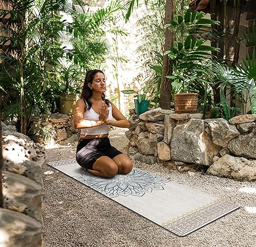 Miniatura 6 de nuveti Esterilla de yoga de viaje impresa - Esterilla de ejercicios y entrenamiento de 1/16 de pulgada de grosor, antideslizante, con bolsa de