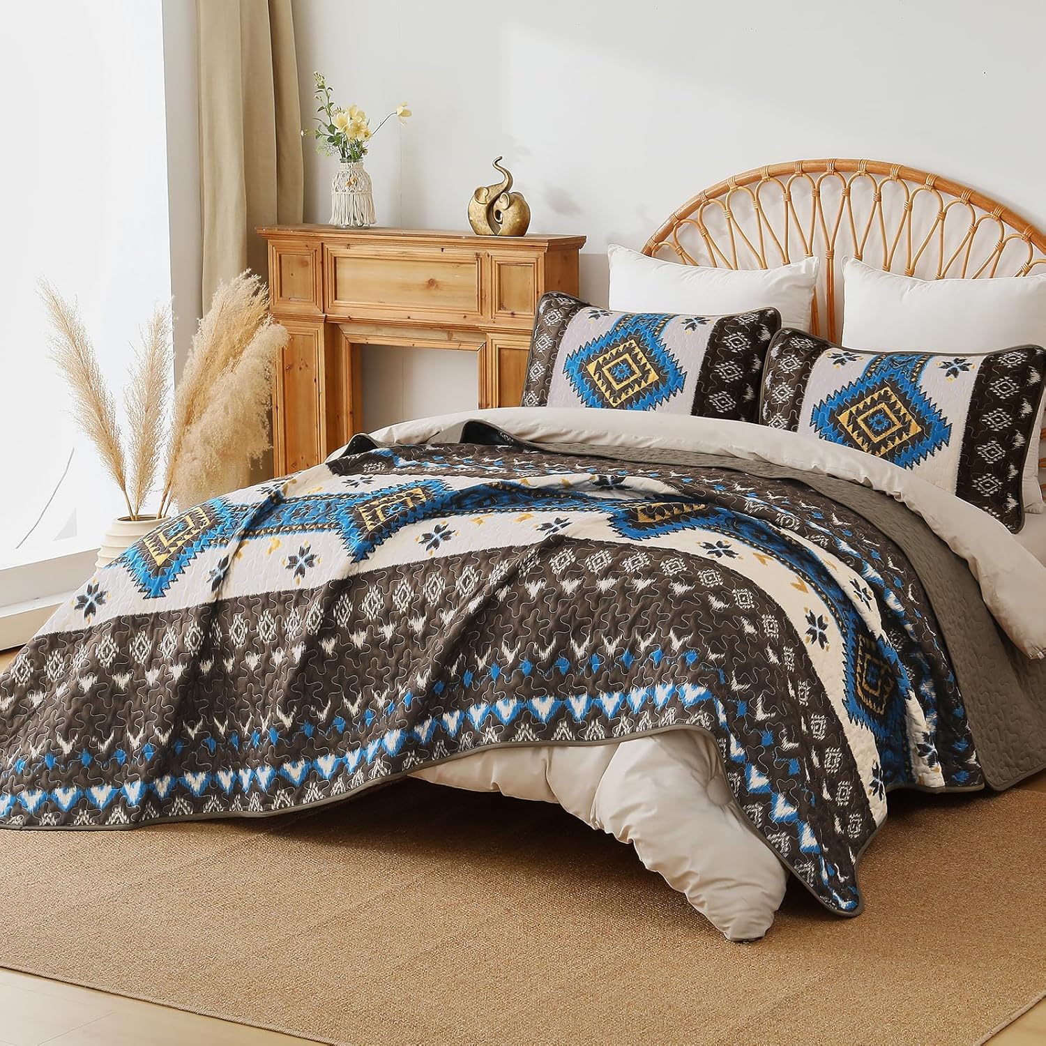 Dintszyayue Boho Quilt Set Queen Size, Aztec Western Brown Quilt Bedspread Set, 3 Pieces Bohemian Southwestern Stripe Bedding Set Soft Lightweight Coverlet Set for All Season - Image 2