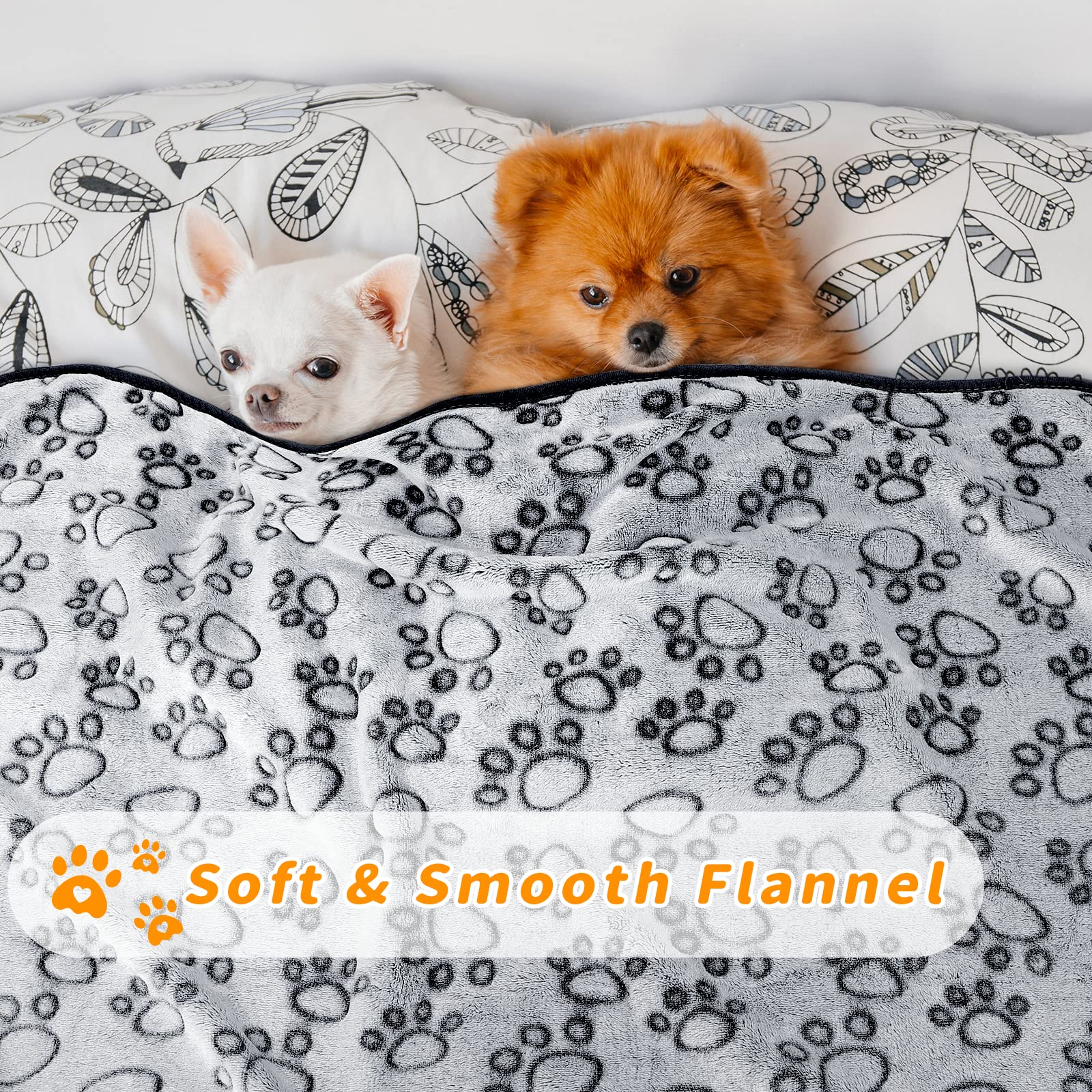 LOKOZ Manta para perros pequeños y medianos, manta de forro polar lavable para cama, sofá, protección con bonita huella de patas, manta para mascotas, cachorros y gatos