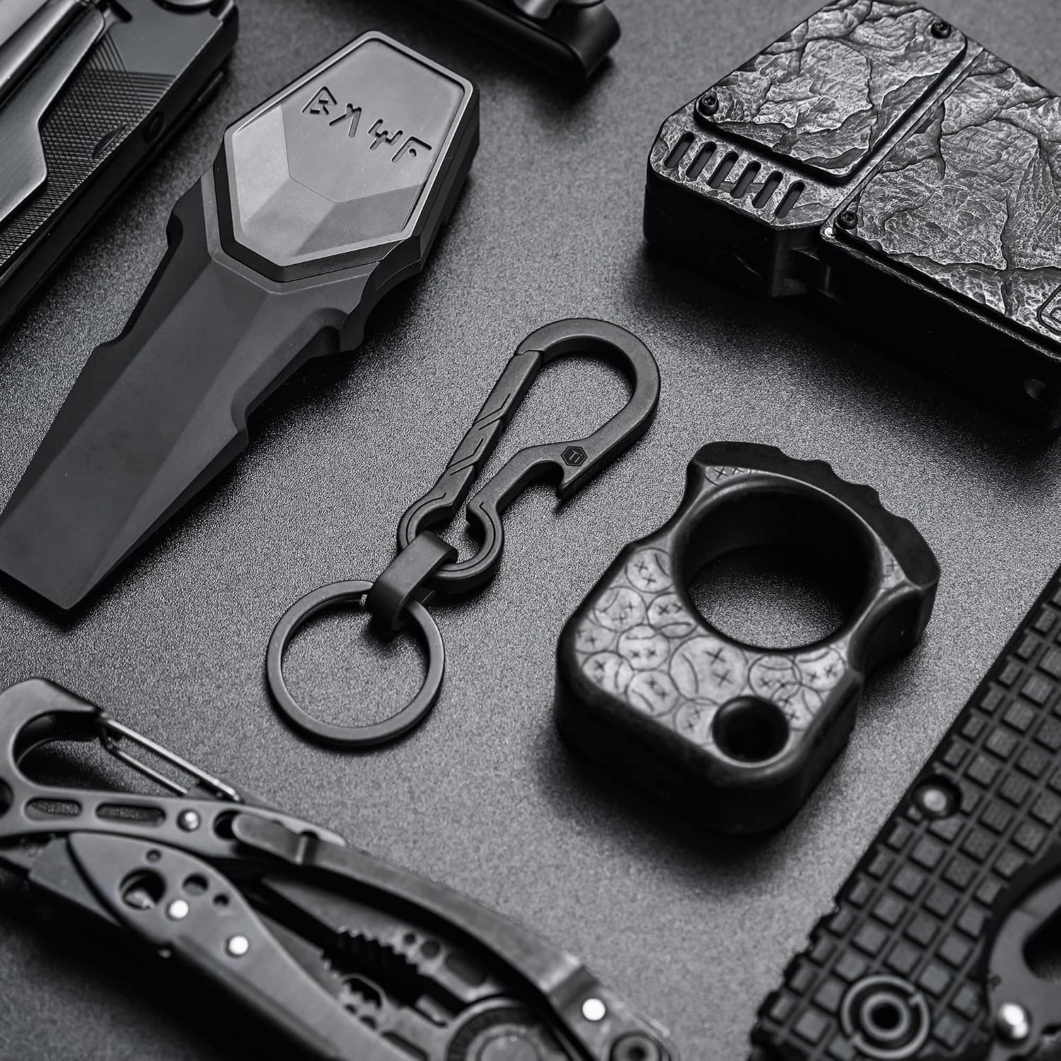 KeyUnity KM01 Titanium EDC Keychain Clip with Bottle Opener, Quick Release Carabiner Key Ring Holder for Men
