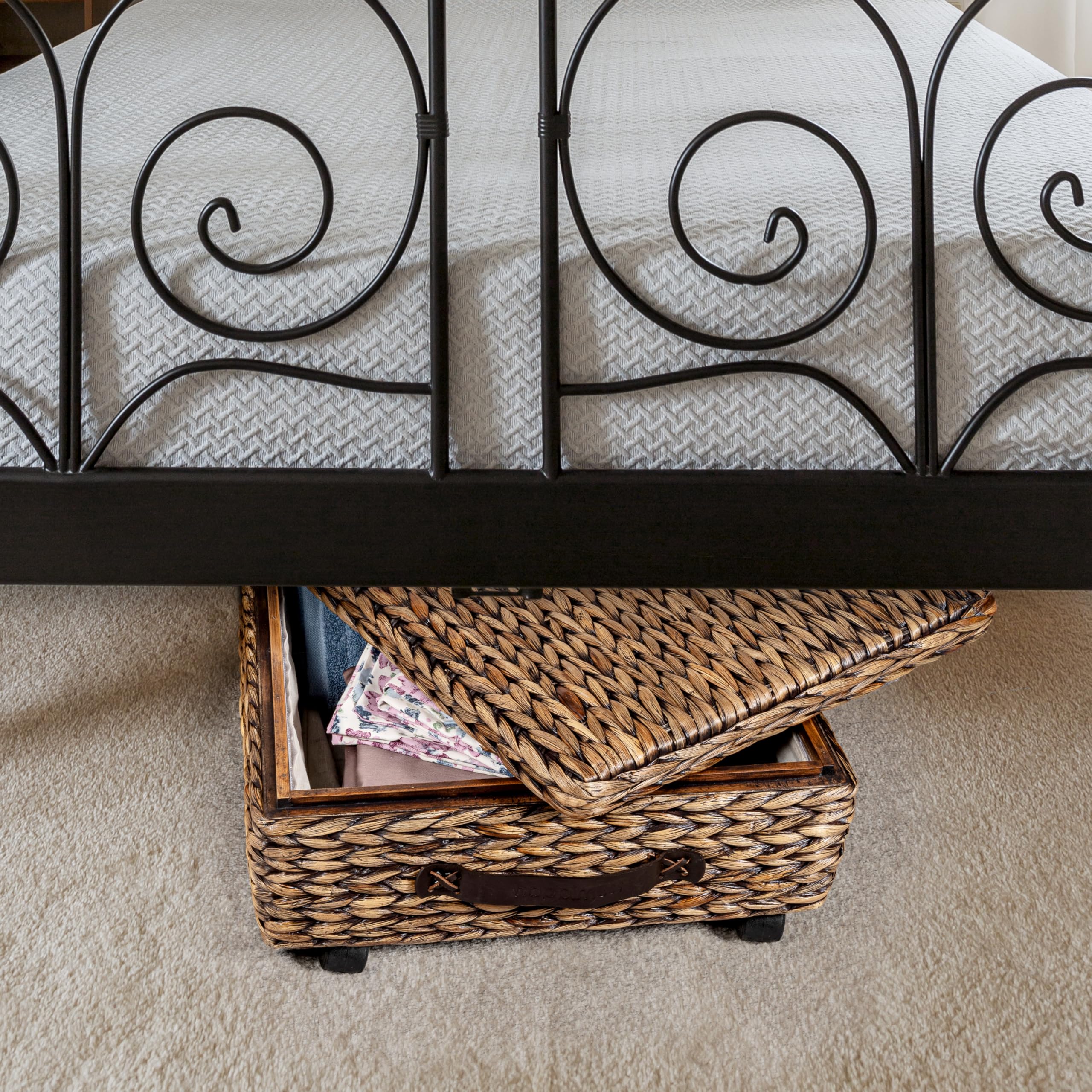 happimessBSK1006B 26.38" Chett Minimalist Hand-Woven Hyacinth/Wood Underbed Storage Bin with Wheels and Handles for Storage and Decoration in Bathroom, Bedroom,Closet,Entryway, Guest Room, Brown Wash