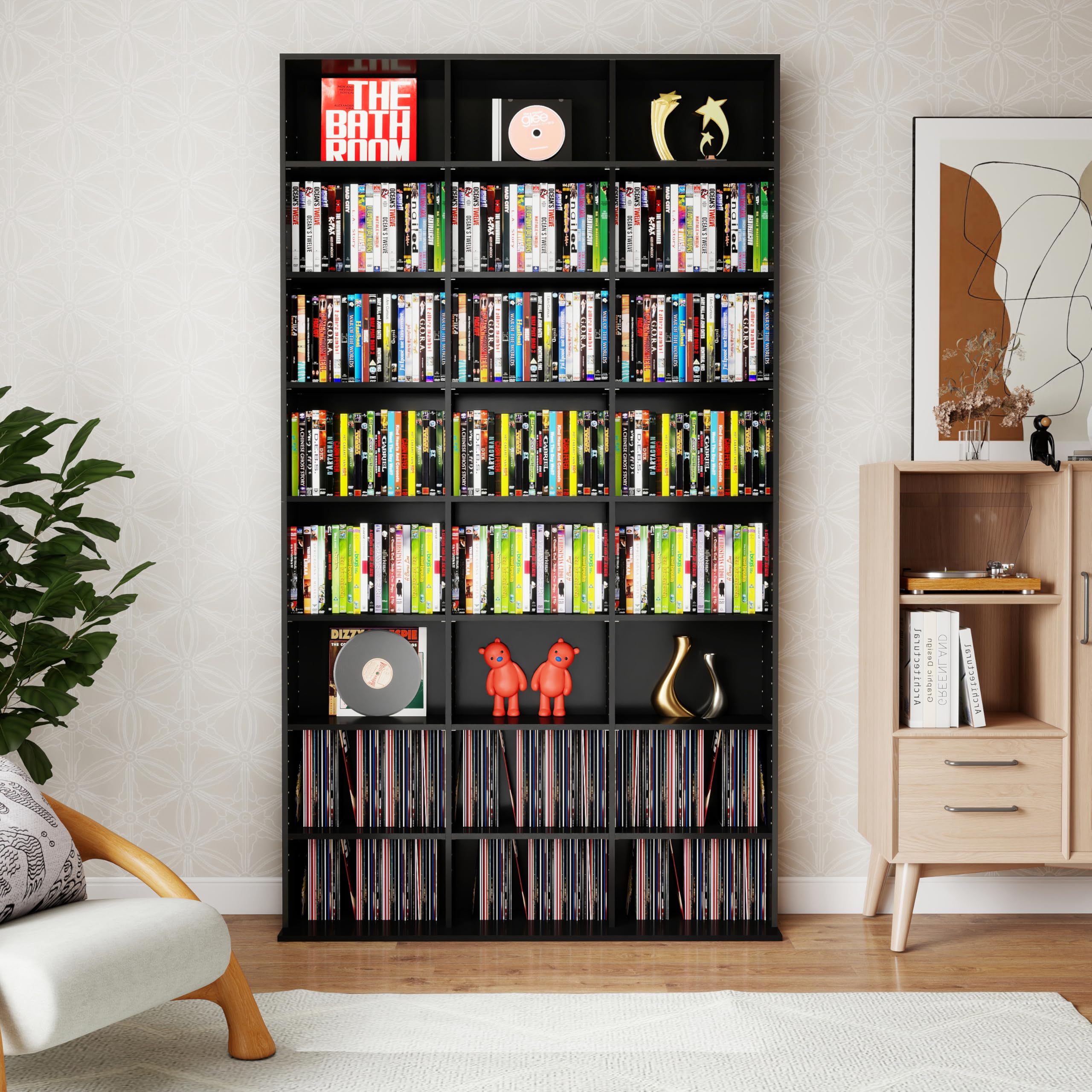 Mobile Porta CD con Ripiani Regolabili, Porta DVD a Colonna, Mobiletto DVD, 24 Scomparti, Vetrina da Collezione, adatto per Ufficio, Soggiorno e Studio, 102 x 23.5 x 180cm, Nero