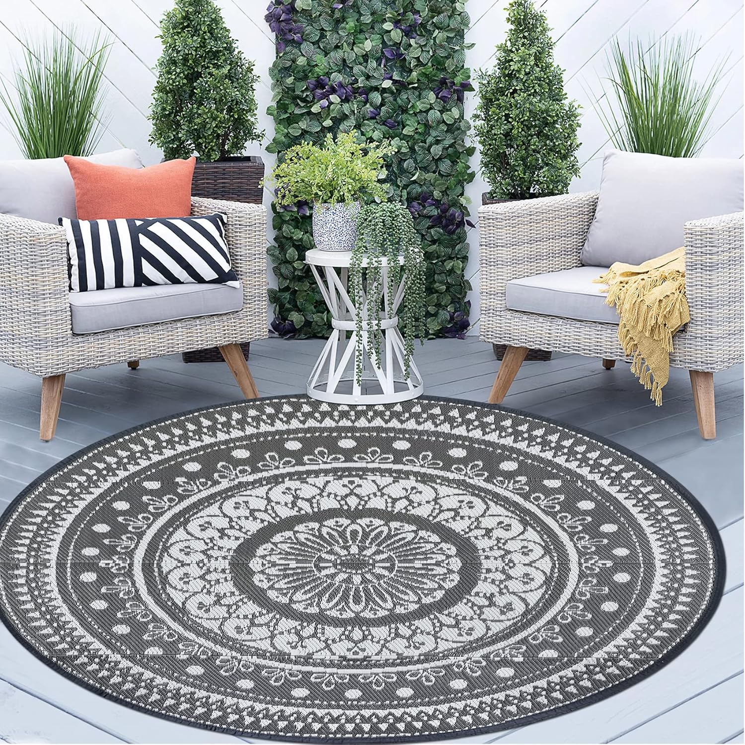 Cekene Round Outdoor Rugs Waterproof 5Ft Reversible Outdoor