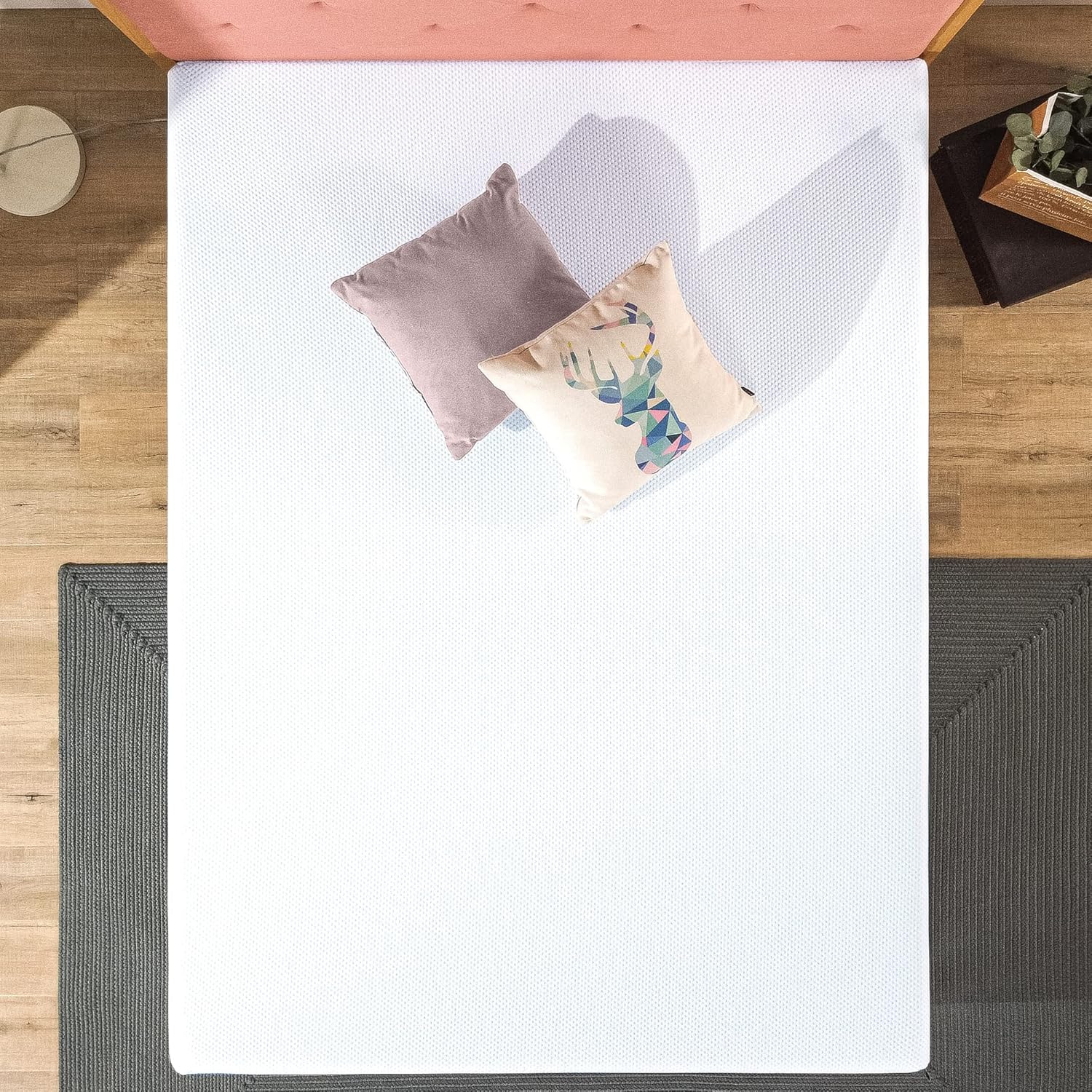 ZINUS 8 Inch Green Tea Cooling Gel Memory Foam Mattress / Cooling Gel Foam / Pressure Relieving / CertiPUR-US Certified / Bed-in-a-Box, Short Queen