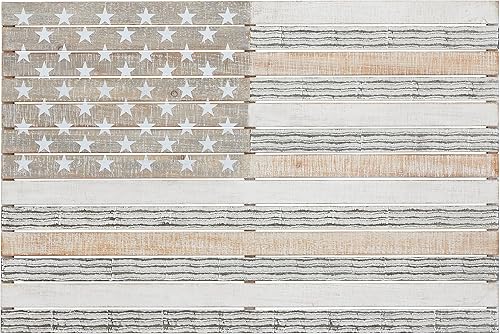 Deco 79 Decoración de pared con bandera estadounidense de madera, 38 x 2 x 26 pulgadas, color blanco