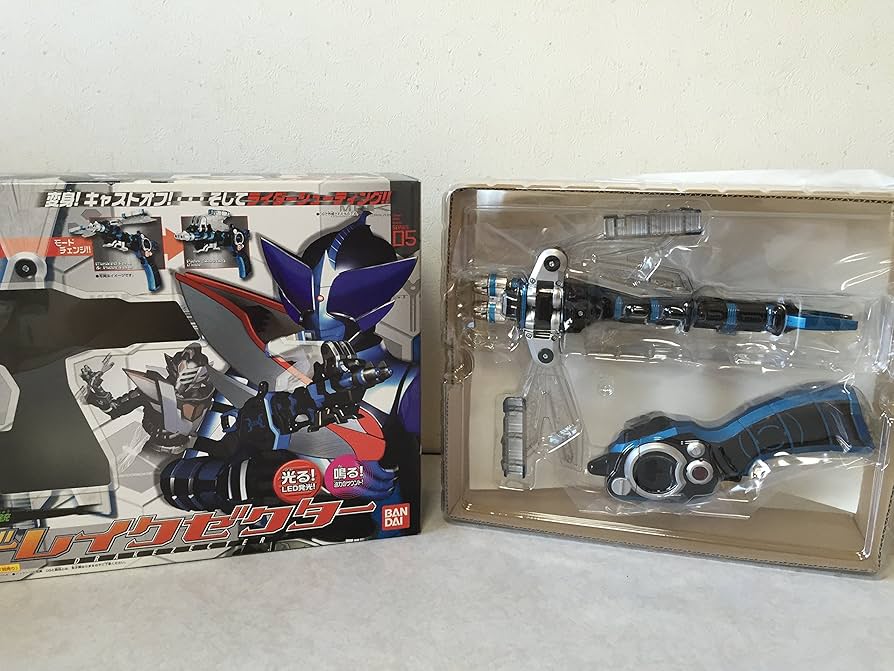 仮面ライダーカブト　変身銃 ドレイクゼクター Amazon.com: Kamen Rider Kabuto Henshin gun injector over