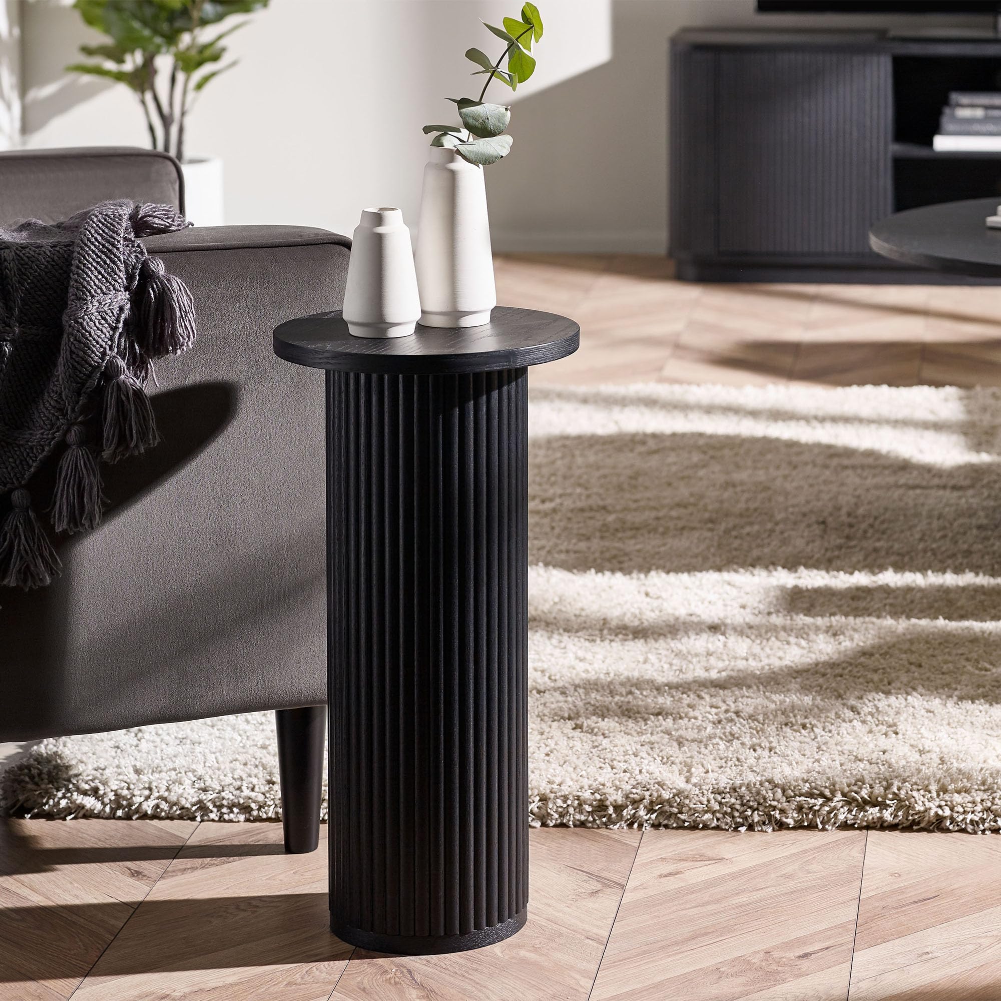 Julian Bowen Louis Black Ash Round Lamp Table