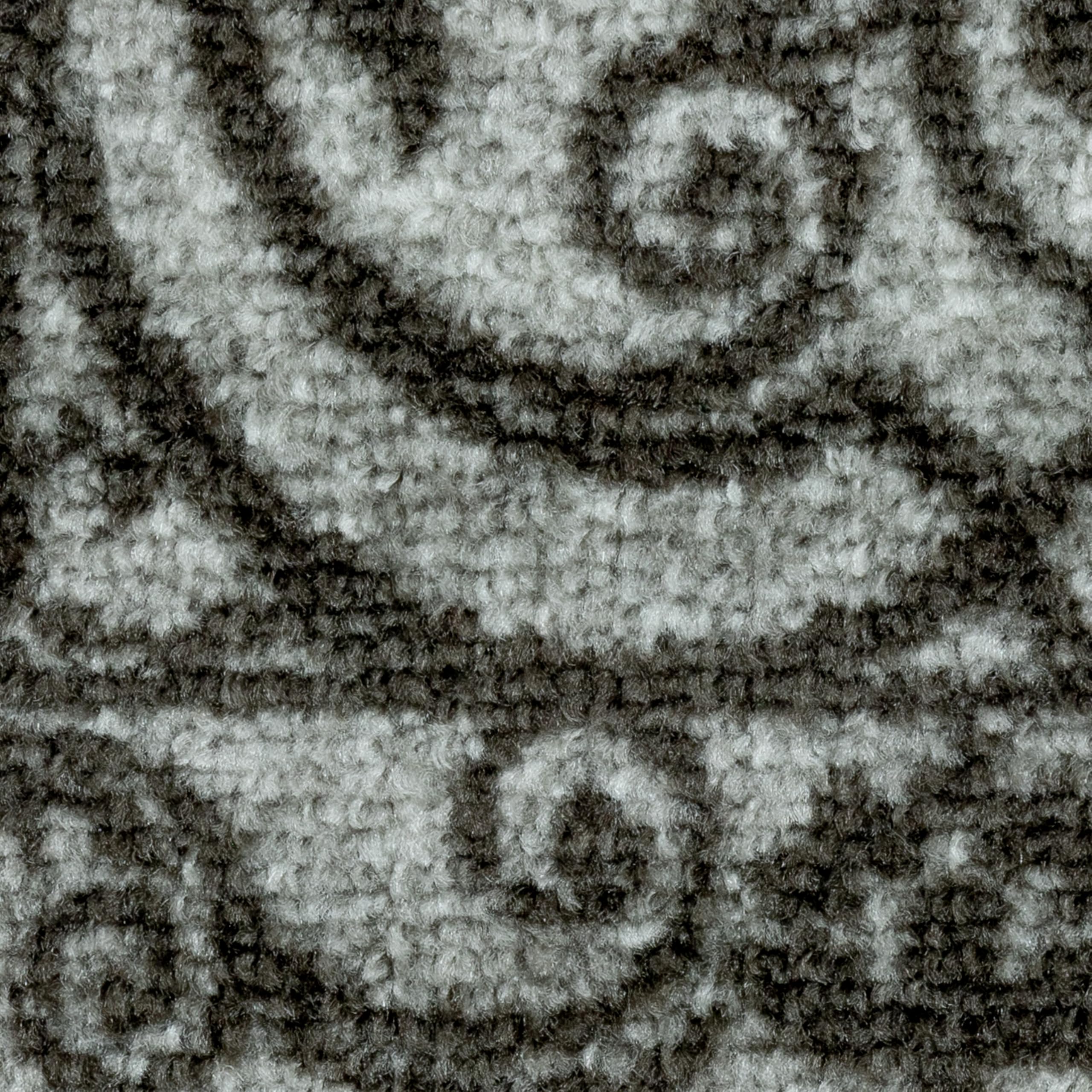 Maples Rugs Pelham Vintage Medallion Area Rugs - Made in USA - Low Pile, Non Slip, Pet-Friendly Mat for Bedroom, Office, Living & Dining Room, 5' x 7', Wineberry