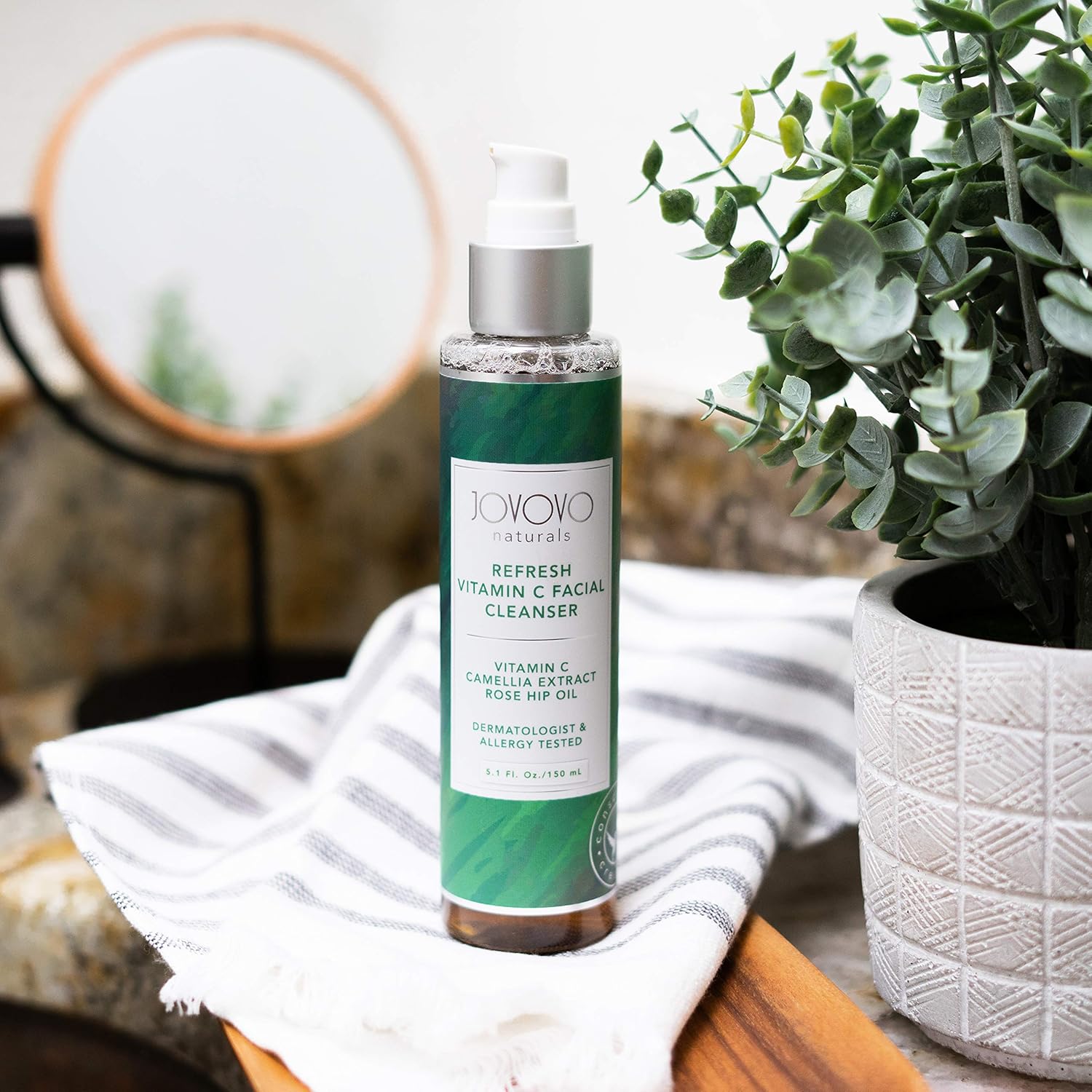 Jovovo Naturals Refresh Vitamin C Facial Cleanser – All Natural Face Wash to Remove Dirt, Oil & Makeup – Antioxidant Infused Cleanser Face Wash – Gentle Face Cleanser to Fight Signs of Aging (5.1 oz) : Beauty & Personal Care
