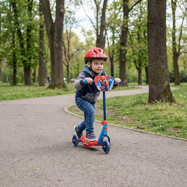 Foto 6 de 8 de Disney Stitch Scooter Triciclo, Scooter de Equilibrio, Ajustable, hasta 20 kg (Spider-Man)