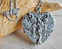 Vista 2 de Fairy Music Box Locket in Silvertone