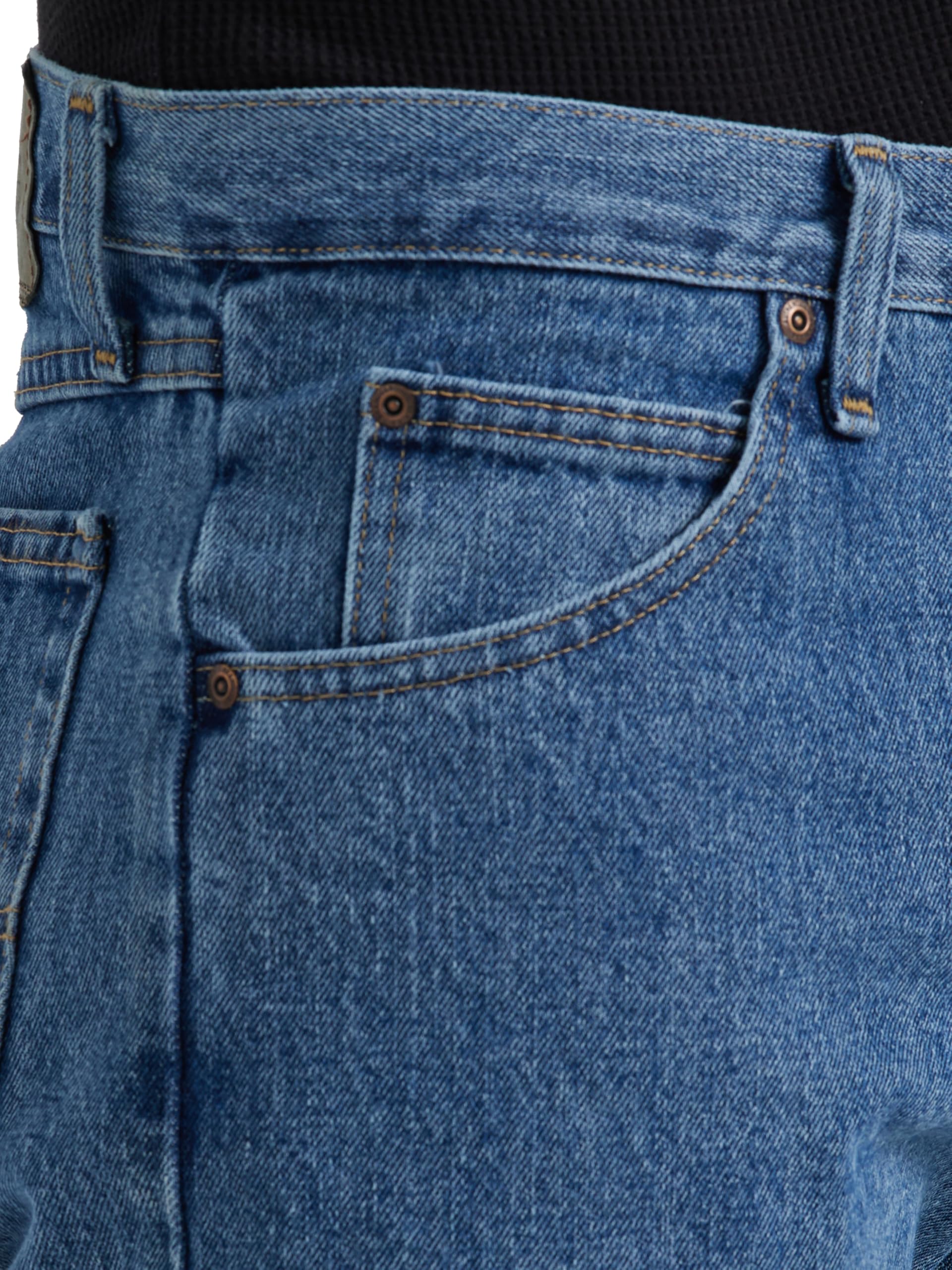 Wrangler Authentics Men's Classic 5-Pocket Relaxed Fit Flex Jean — view 15