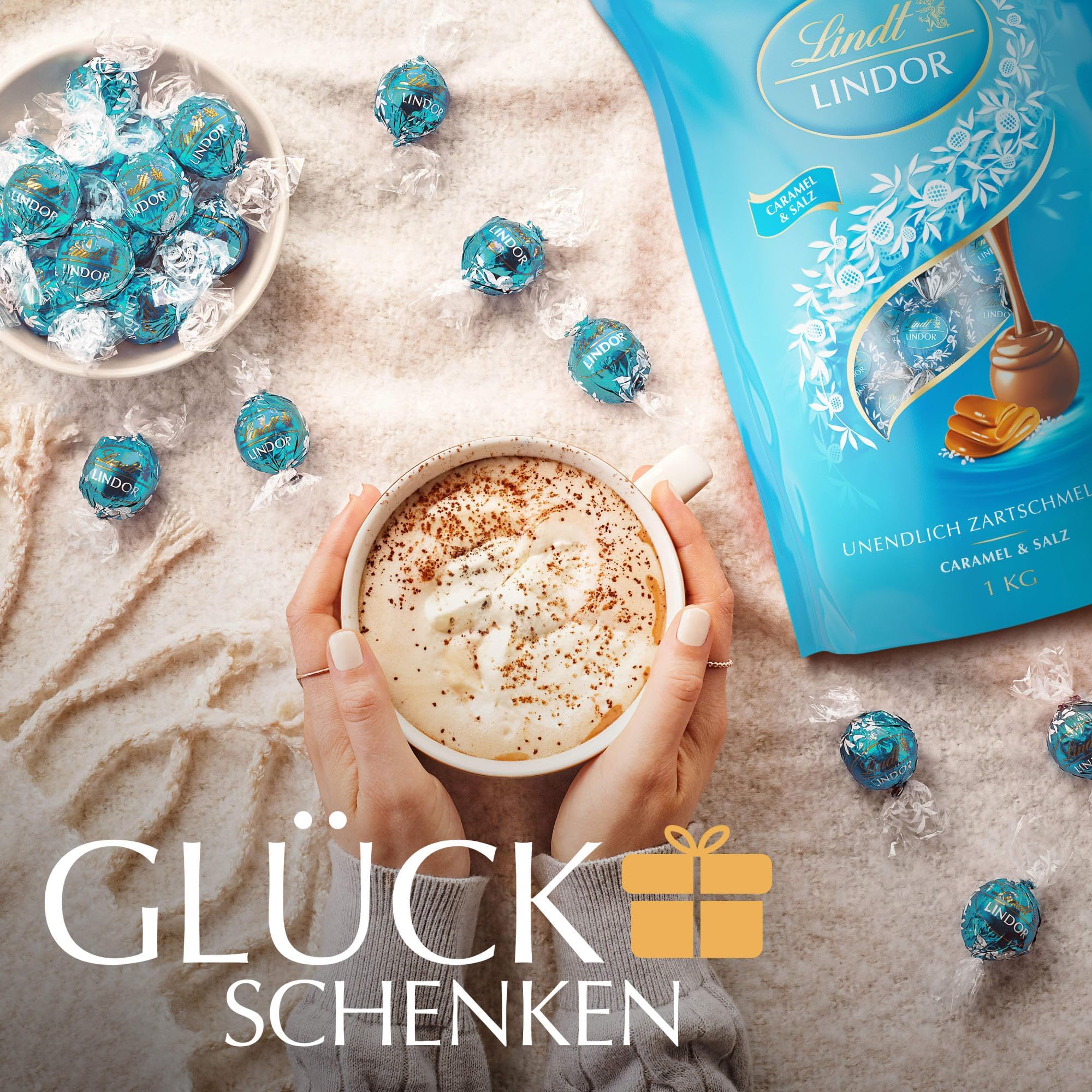 Lindt Schokolade | LINDOR Salted Caramel | 1kg Beutel | 80 Kugeln aus feiner Milch-Schokolade mit zartschmelzender Salz-Karamell-Füllung | Premiumschokolade für Genussmomente & Geschenke