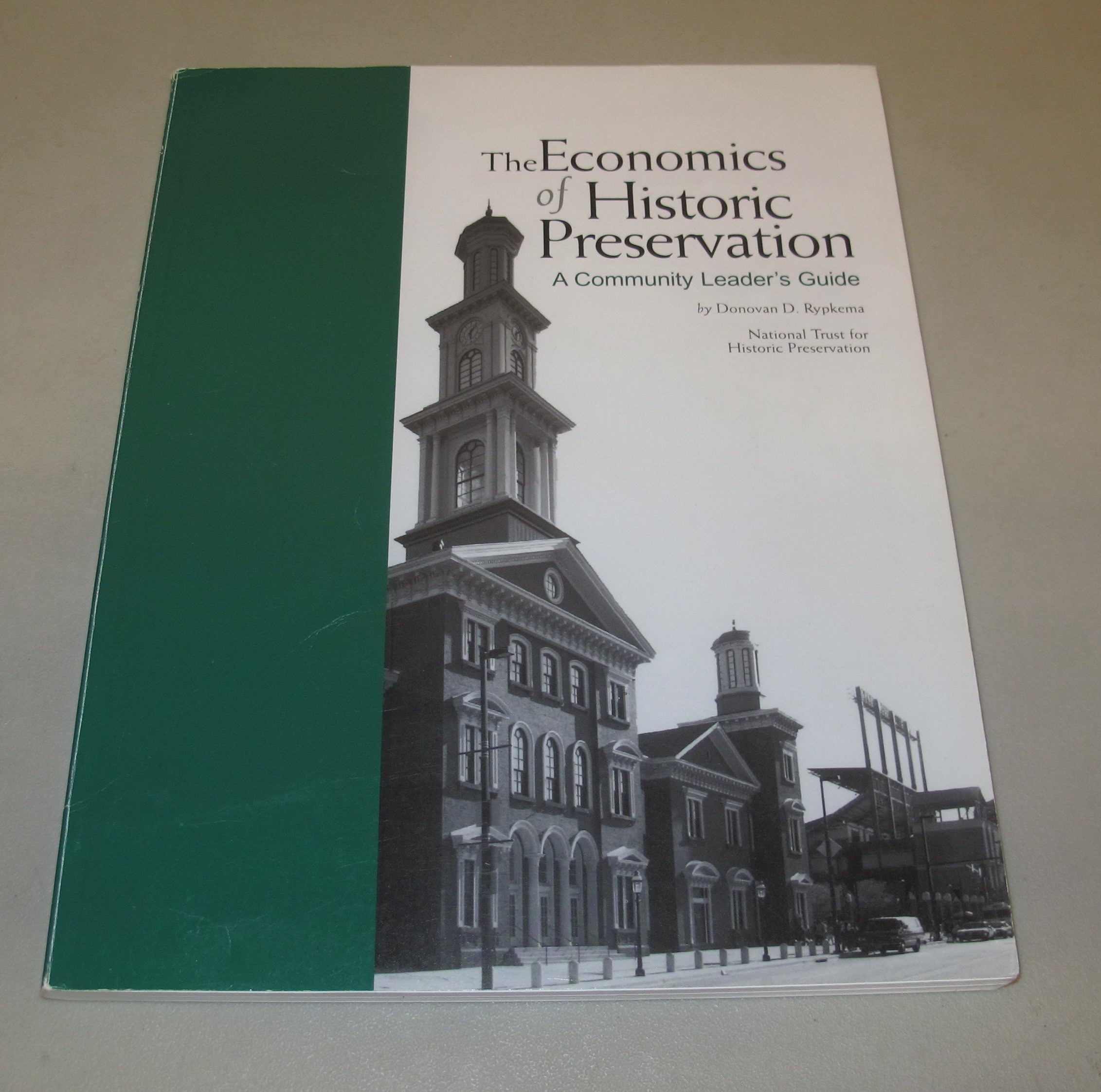 The Economics of Historic Preservation Institutionalizing Inefficiency in the Los Angeles Luxury Housing Market