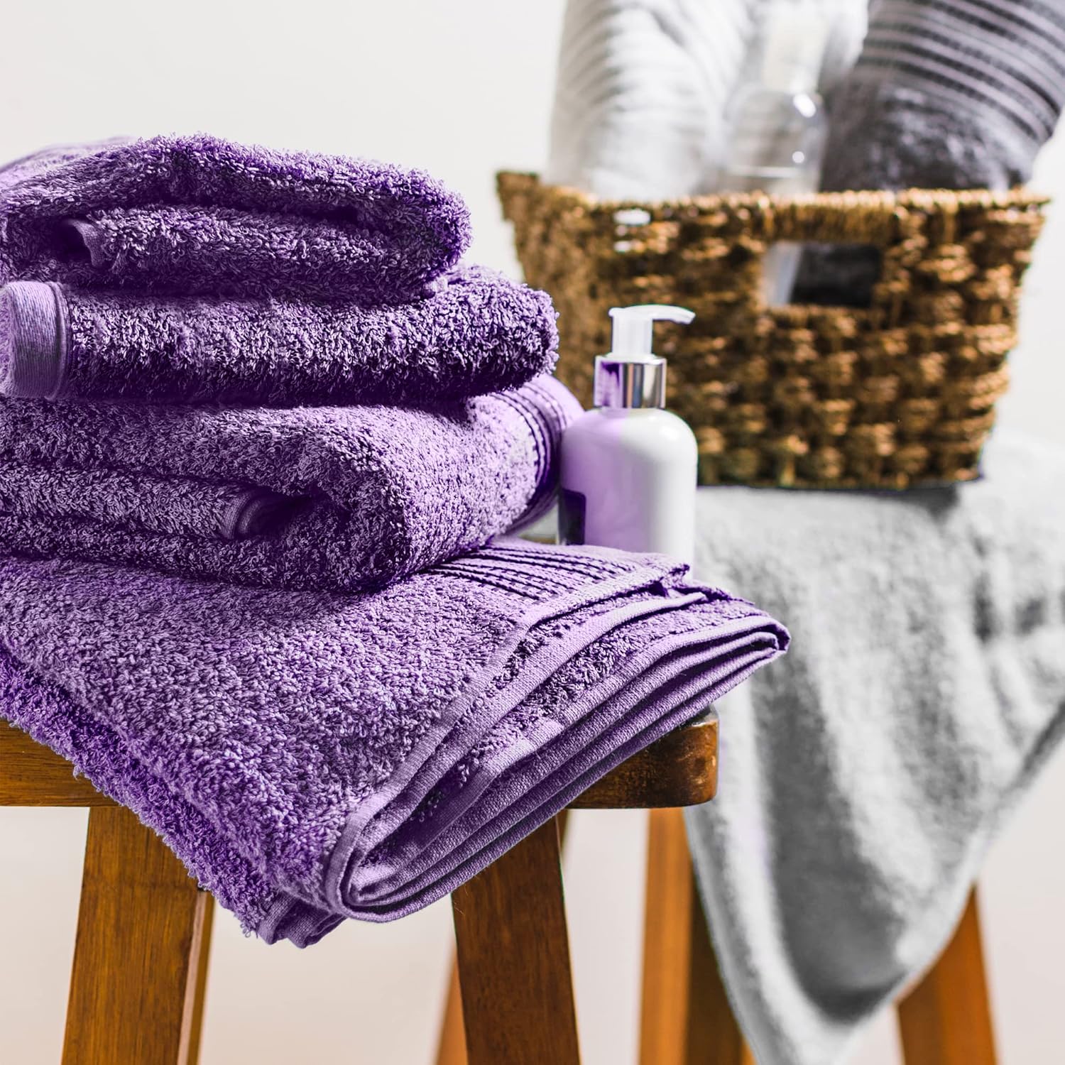 Bluish Purple Bath Towels Set of 4 – 650 GSM 100% Ring Spun Cotton, Oeko-TEX Certified, Soft & Highly Absorbent Luxury Bath Towel Set, 27 x 54 Inches
