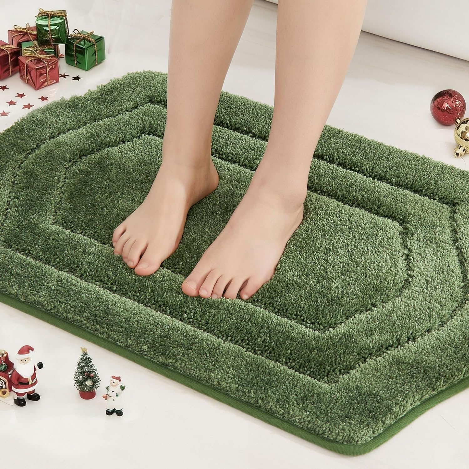 COSY HOMEER Extra Thick Bath Rugs for Bathroom - Anti-Slip Bath Linen Sets Mats Soft Plush Yarn Shaggy 100% Strong Polyester Living Room Bedroom Floor Water Absorbent(Green,17x27 - Inches)