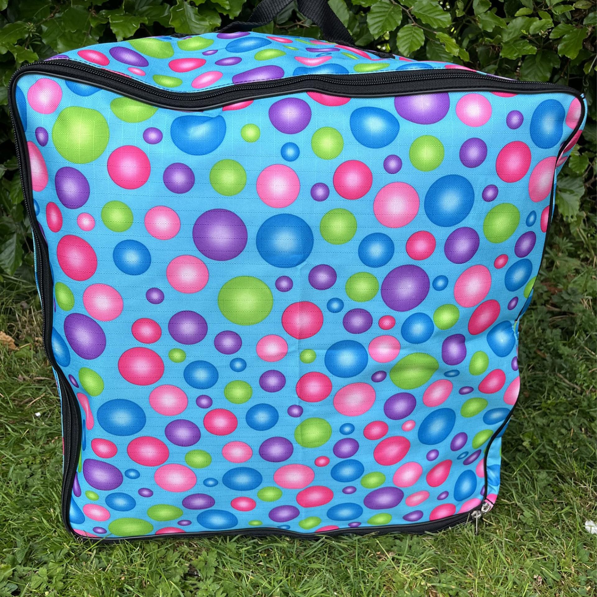 Ruggles Horse Rug Storage Bag - Suitable for 2 rugs/blankets - Keep rugs clean, dry and dust free (Spotty) - Image 2