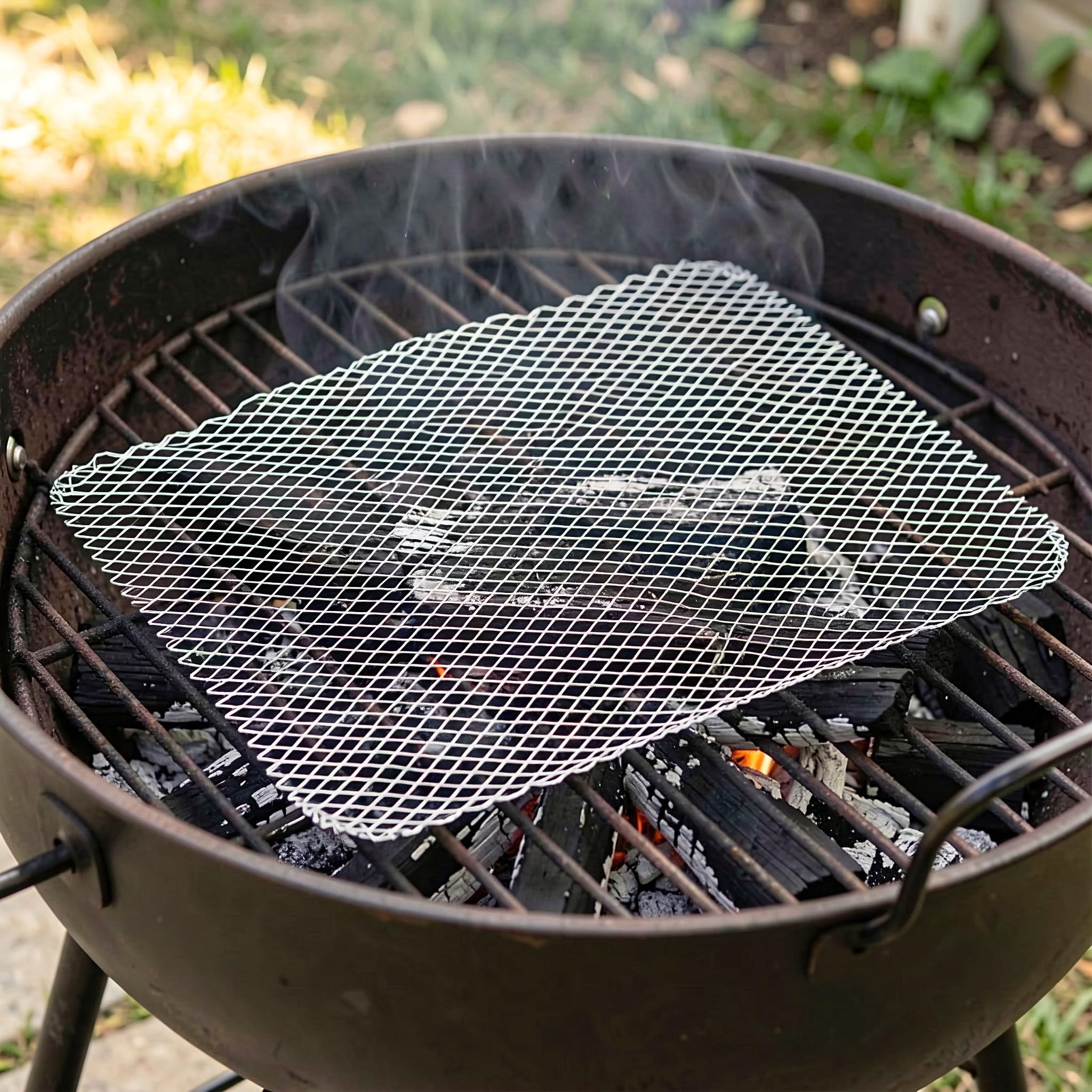 Lurrose 12 szt. mat siatkowych do grilla BBQ, jednorazowa aluminiowa nakład | Ruszt do gotowania z powłoką nieprzywierającą do użytku na zewnątrz, na kempingu, grillu, pikniku, na podwórku, 15,28 x 12 ca