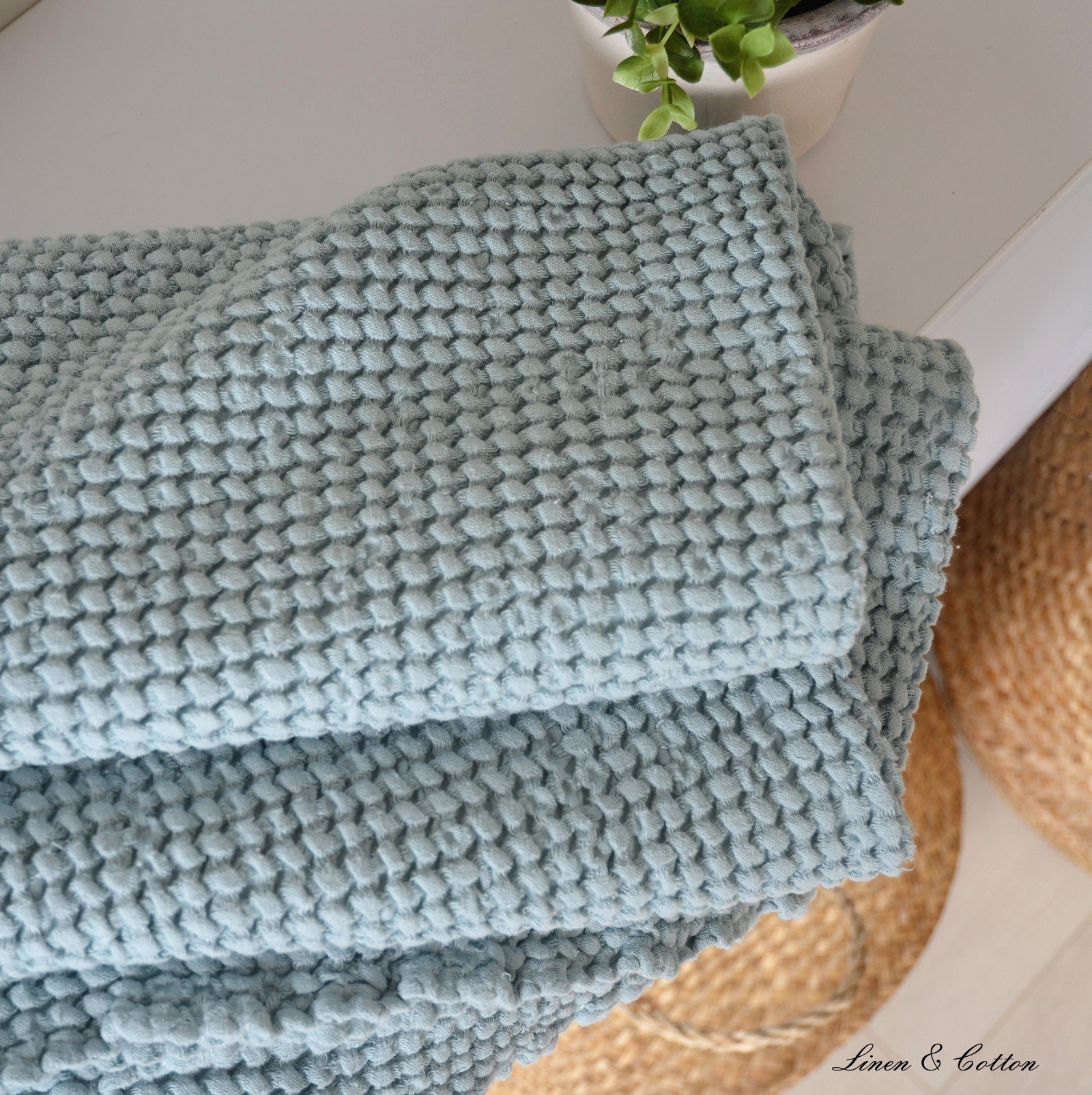 Linen & Cotton Drap Serviette de Bain Gaufré Haute Qualité Ezra -60% Lin, 40% Coton, Bleu Clair (80 x 100 cm) Serviette d'Invité Essuie Mains Serviettes de Toilette Douche Pour Femme Homme Enfant Bébé