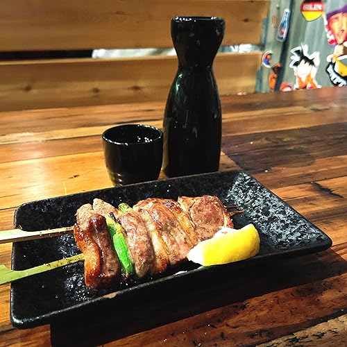 Vista 28 de JapanBargain 1689, Porcelain Sake Carafe Sake Bottle for Cold Sake and Hot Sakem Microwave Safe, Black Color, 7.5 oz, 1 Pack