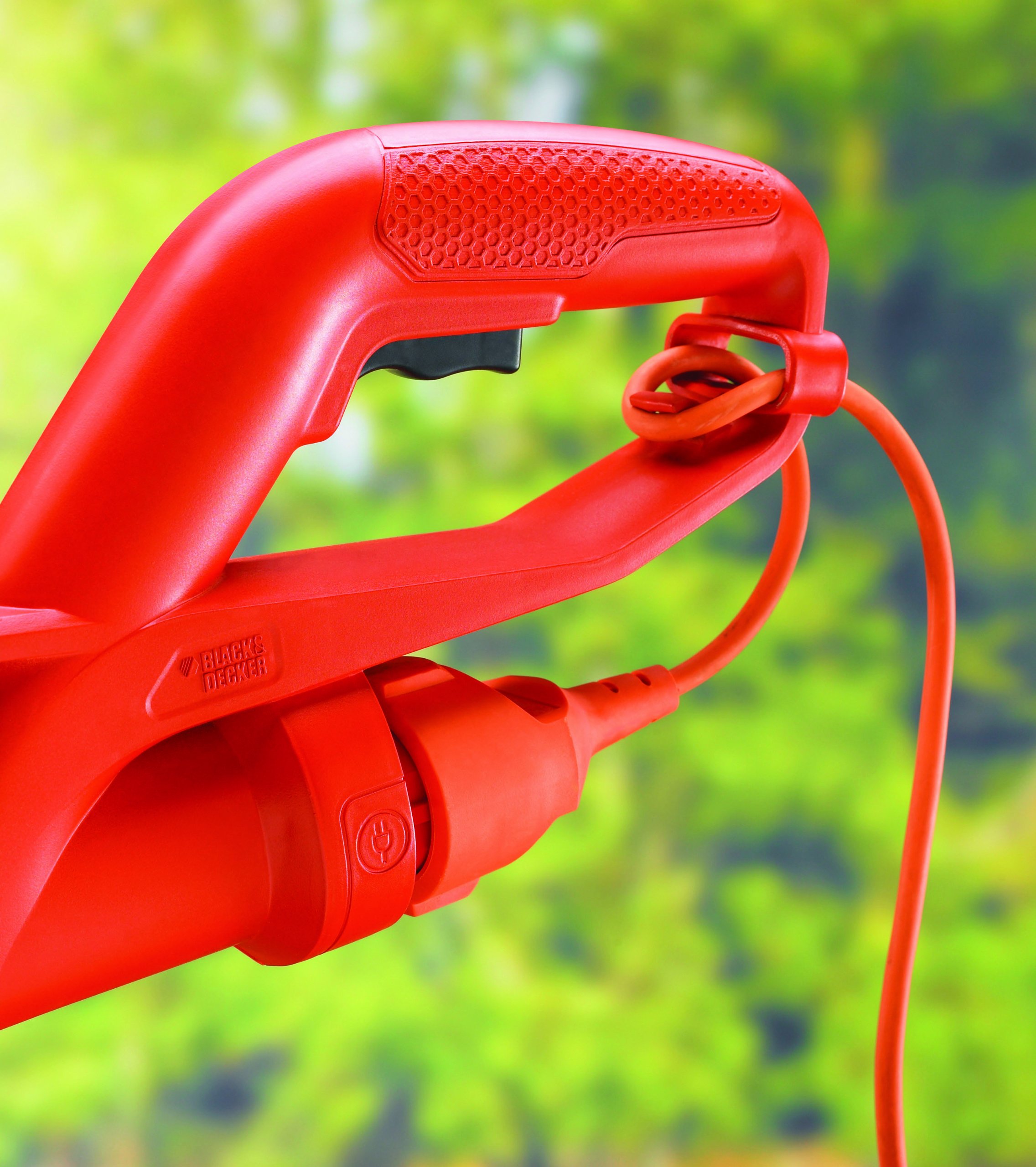 BLACK+DECKER Coupe-Bordures Filaire 350W, Coupe-Bordures Electrique 25 cm avec 2 Poignées, Déroulement du Fil par Frappe au Sol, Transmission Directe, Livré avec 2 Bobines de Fil, GL360SB-QS Orange