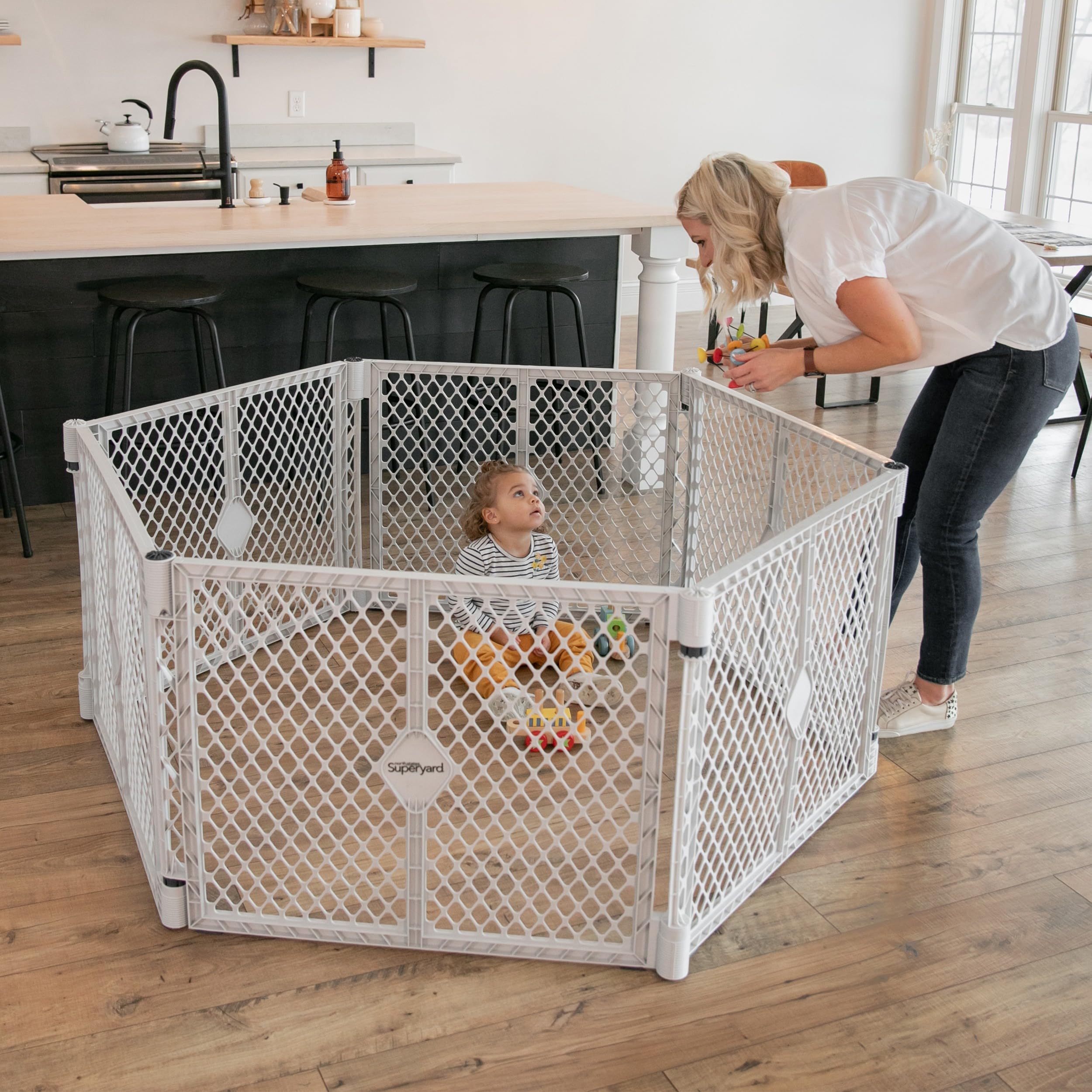 Toddleroo by North States Superyard
