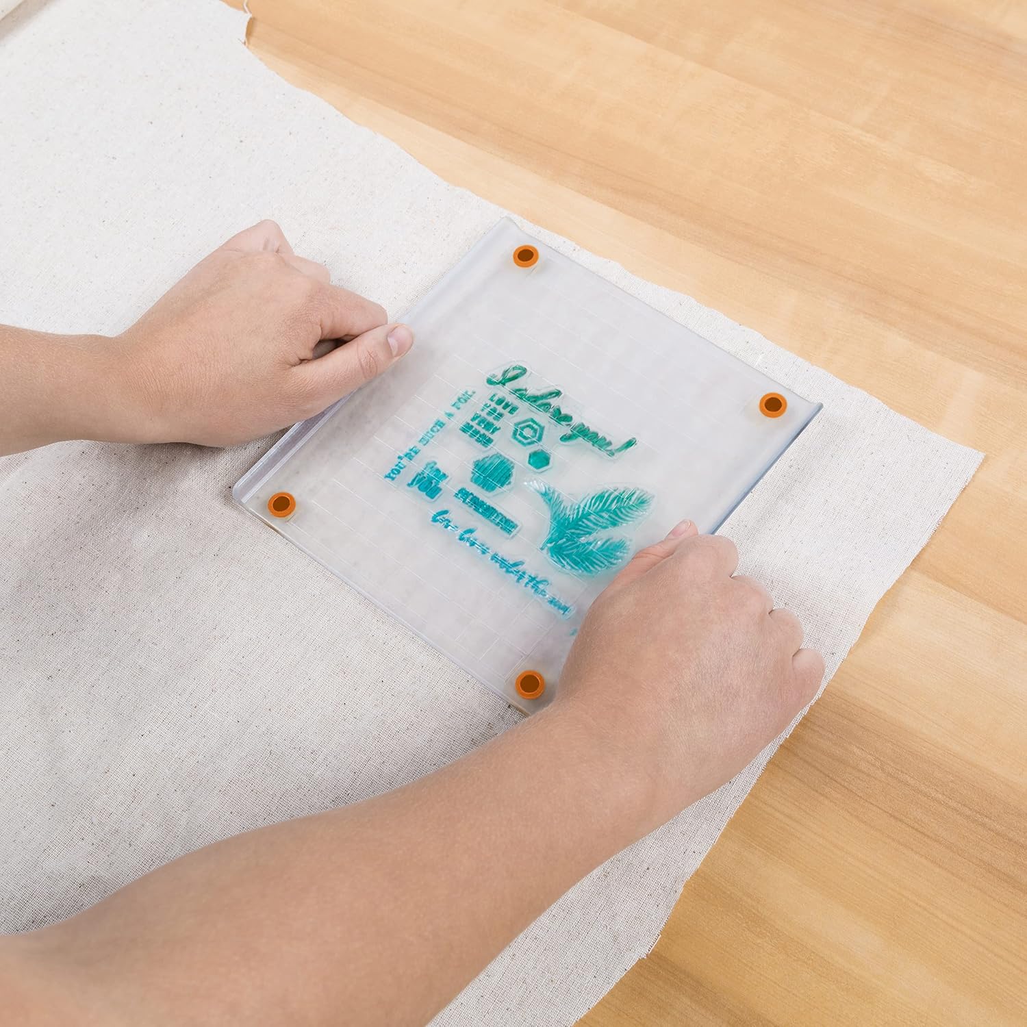 Fiskars 3x5 Inch Compact Stamp Press