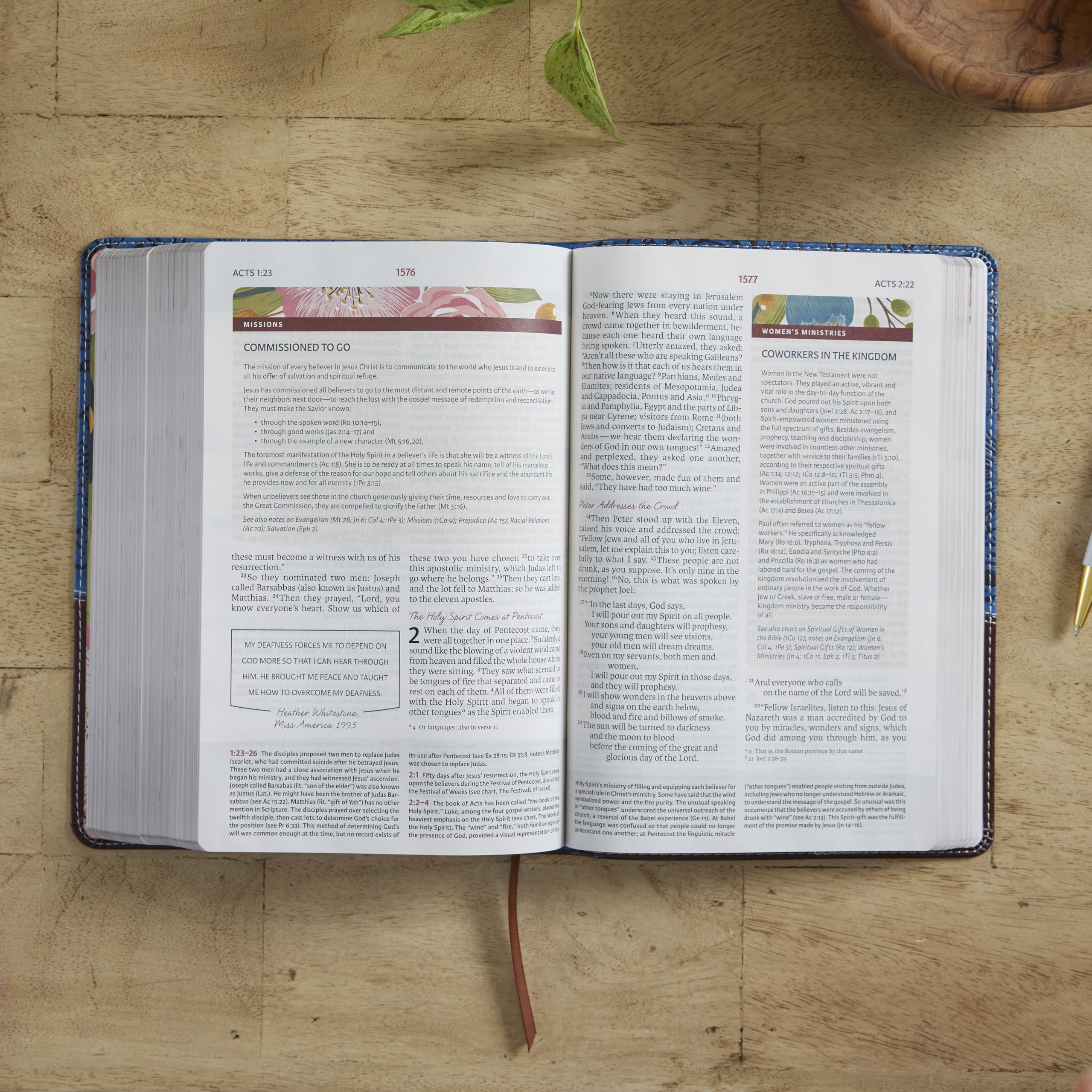 NIV, The Woman's Study Bible, Hardcover, Full-Color, Red Letter: Receiving God's Truth for Balance, Hope, and Transformation