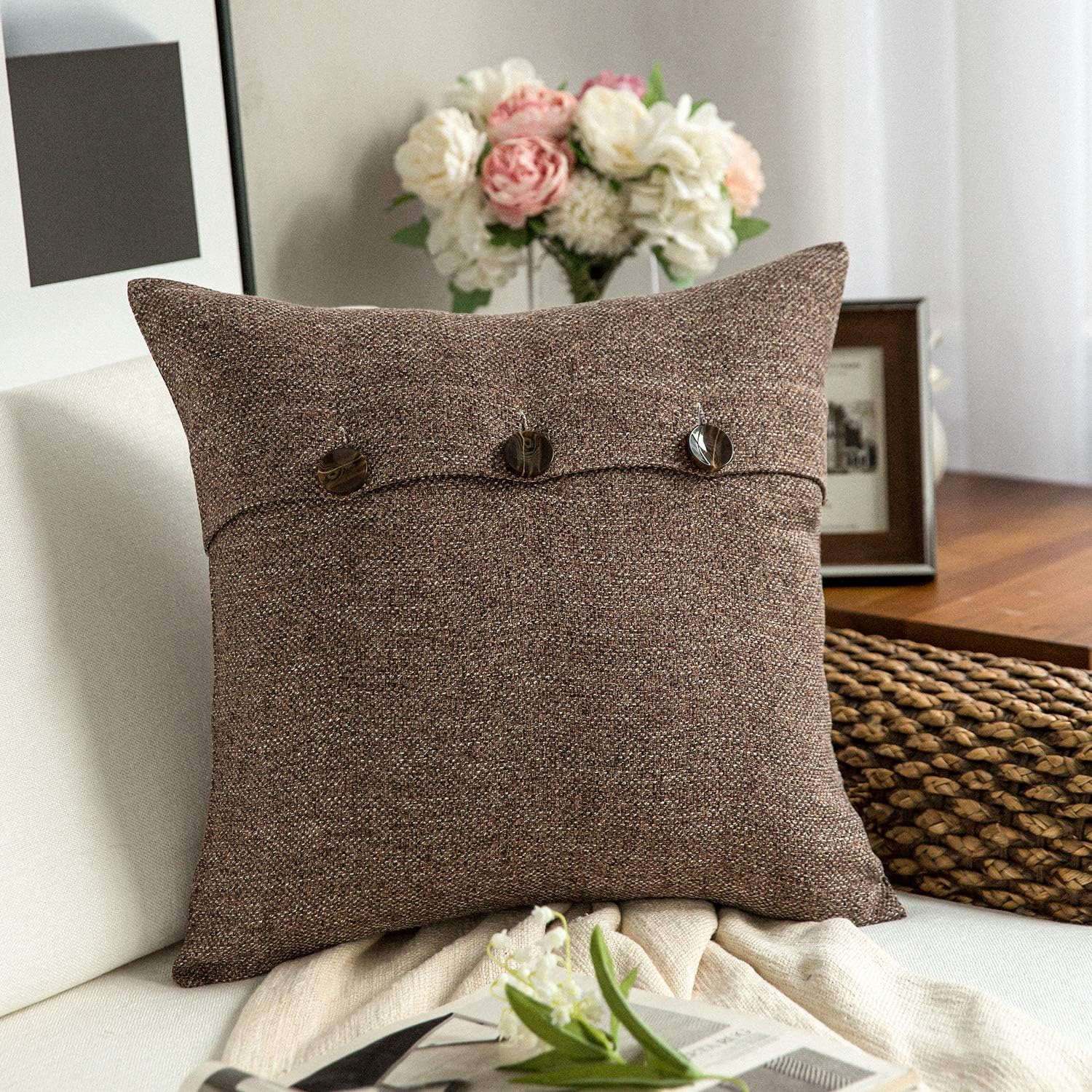 Phantoscope Farmhouse Throw Pillow Covers Triple Button Vintage Linen Decorative Pillow Cases for Couch Bed and Chair Coffee, 18 x 18 inches 45 x 45 cm