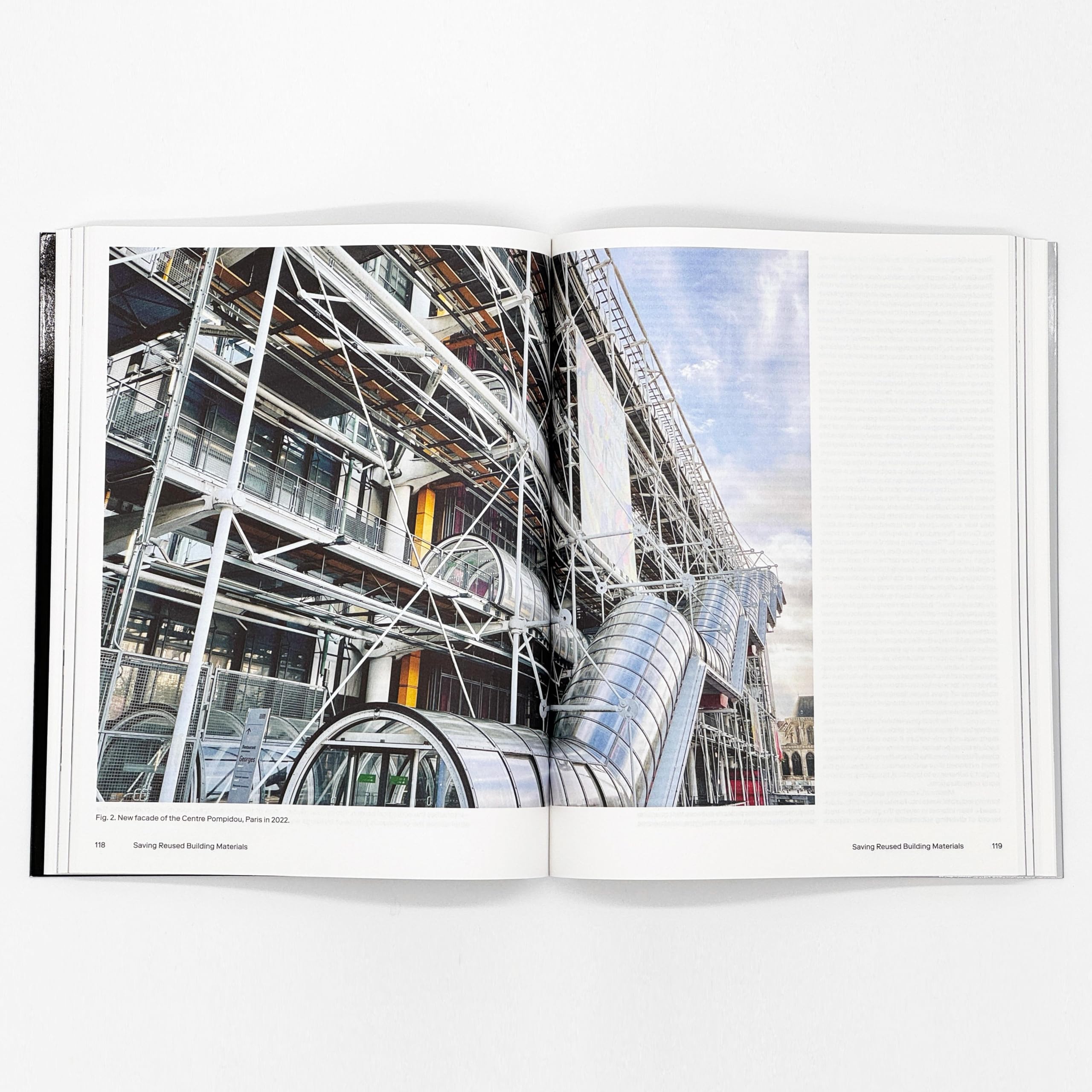 High-Tech Heritage: (Im)permanence of Innovative Architecture