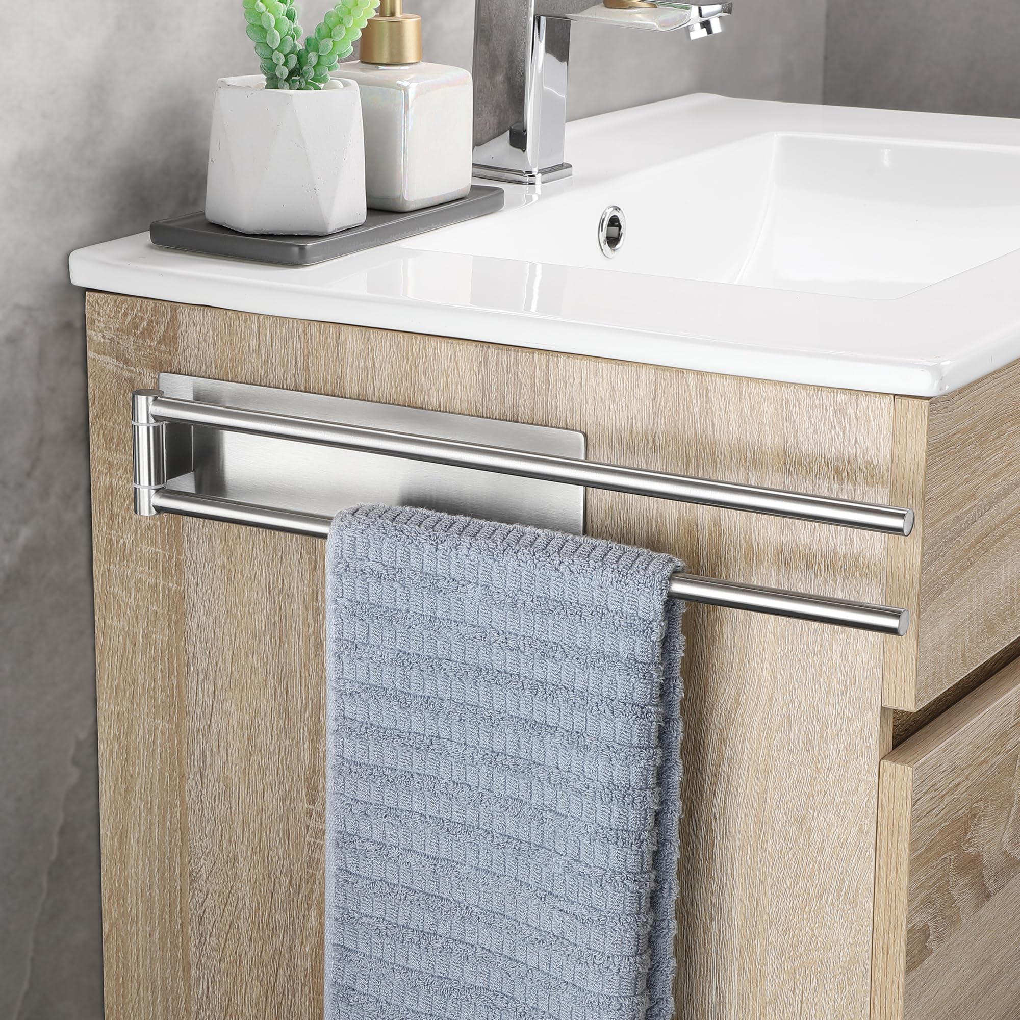 Porta Asciugamani Bagno Adesivo Argento Girevole a 180°, Portasciugamani da Parete in Acciaio Inox 304 Porta Asciugamani Senza Foratura