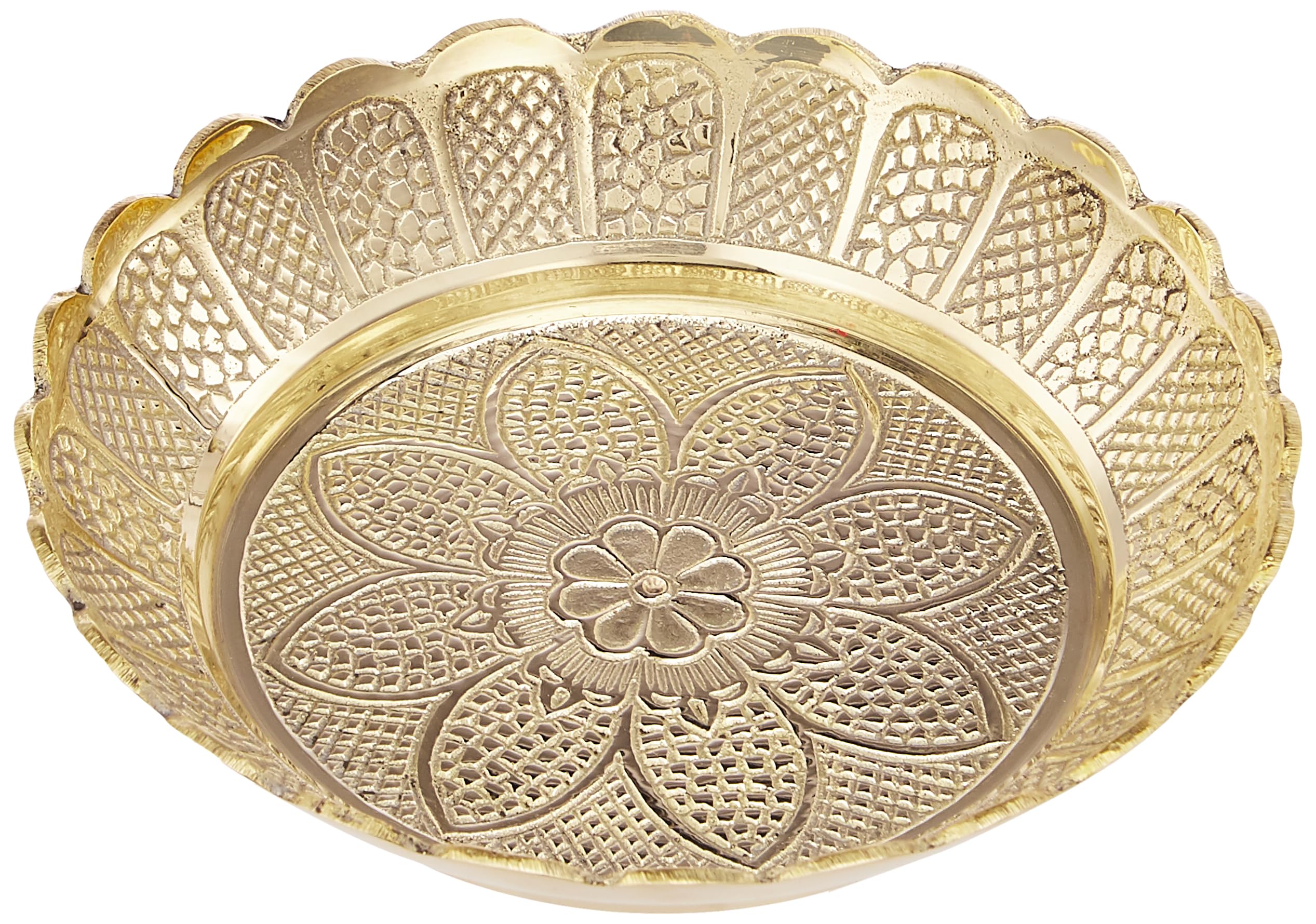 Amazon Brand - Solimo Puja Round Thali/Bhog Thali For Worship, Flower-Engraved Design (Brass, Gold Colour, 5 Inches)