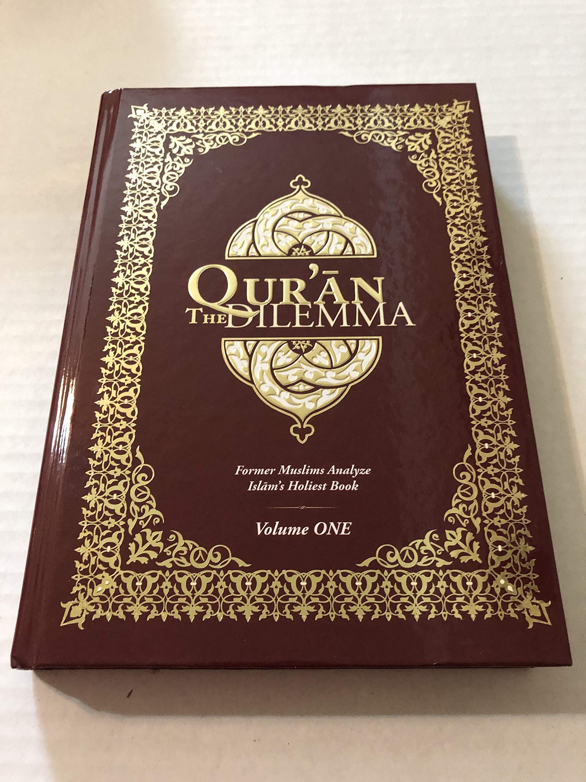 Qur'an Dilemma : Former Muslims Analyze Islam's Holiest Book