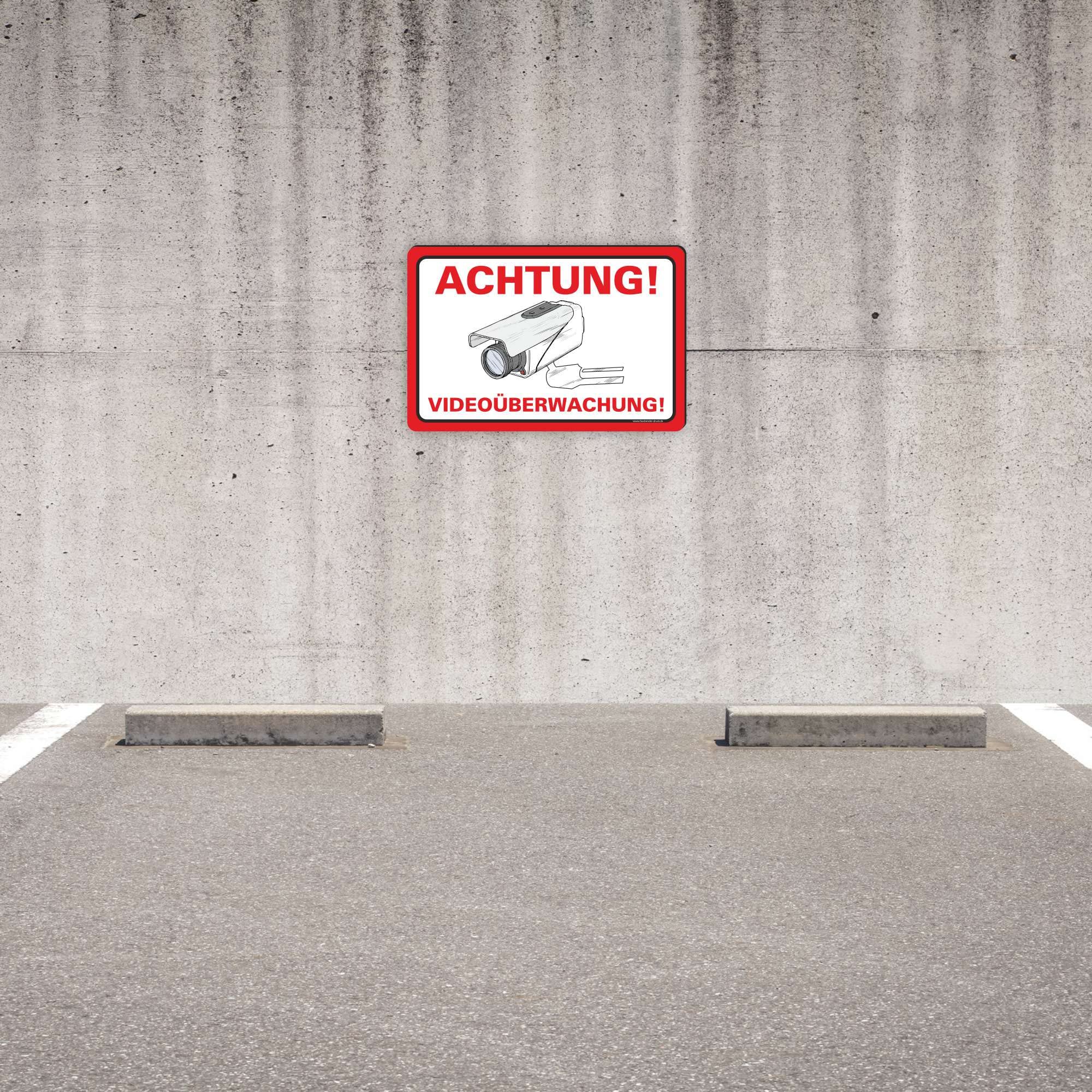 ACHTUNG VIDEOÜBERWACHUNG vorgebohrtes Schild zum Markieren eines videoüberwachten Bereiches - Videoüberwachungsschild mit Bohrlöchern - (60x40cm SCHILD)