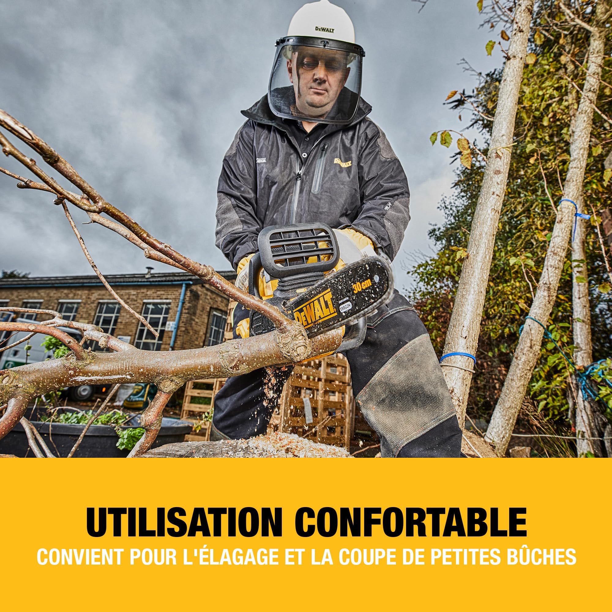 DEWALT - Tronçonneuse Compacte Brushless XR 18V 30cm, Outil Seul, DCM565N-XJ